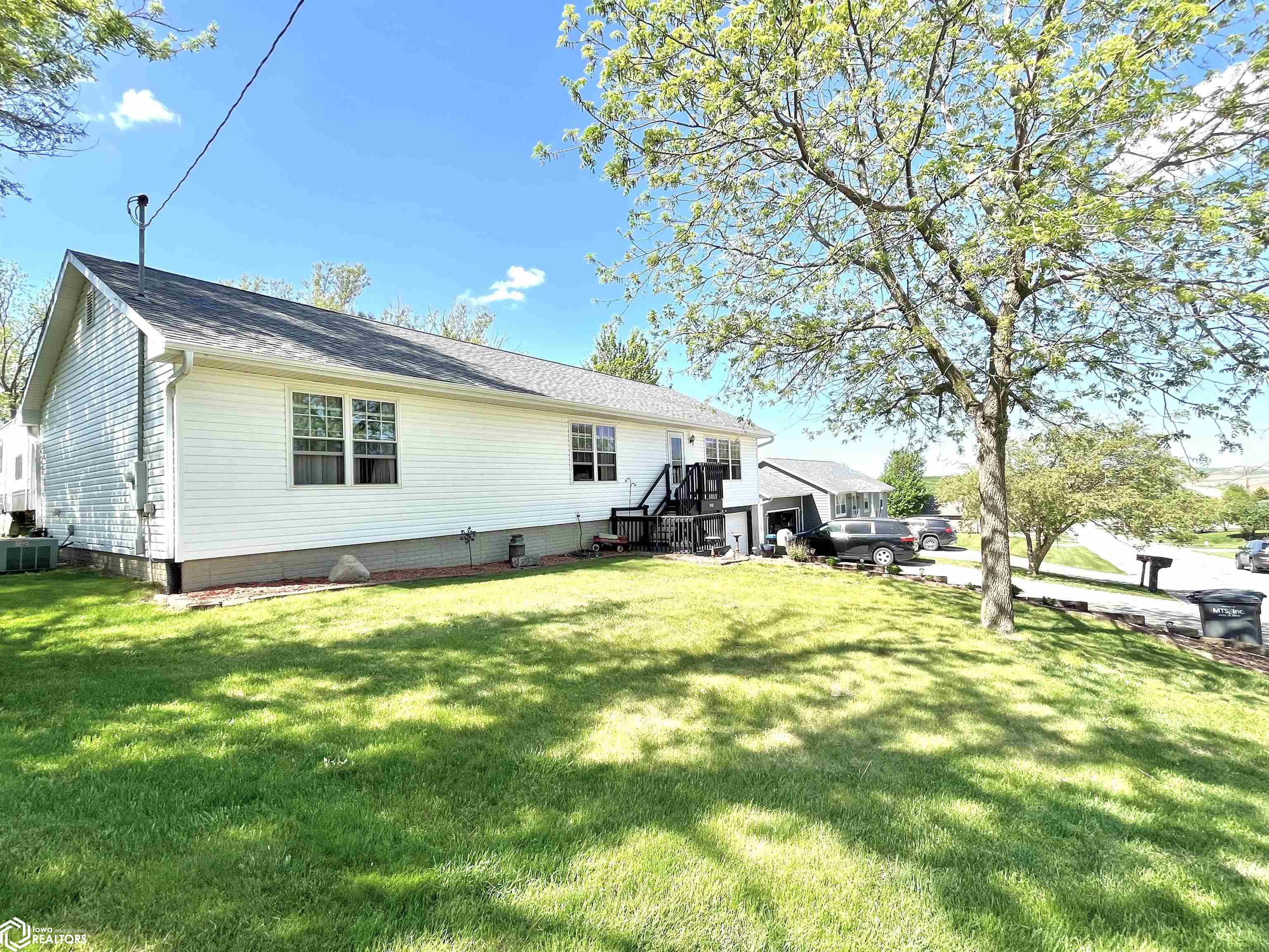 902 Adair Street, Adair, Iowa image 2