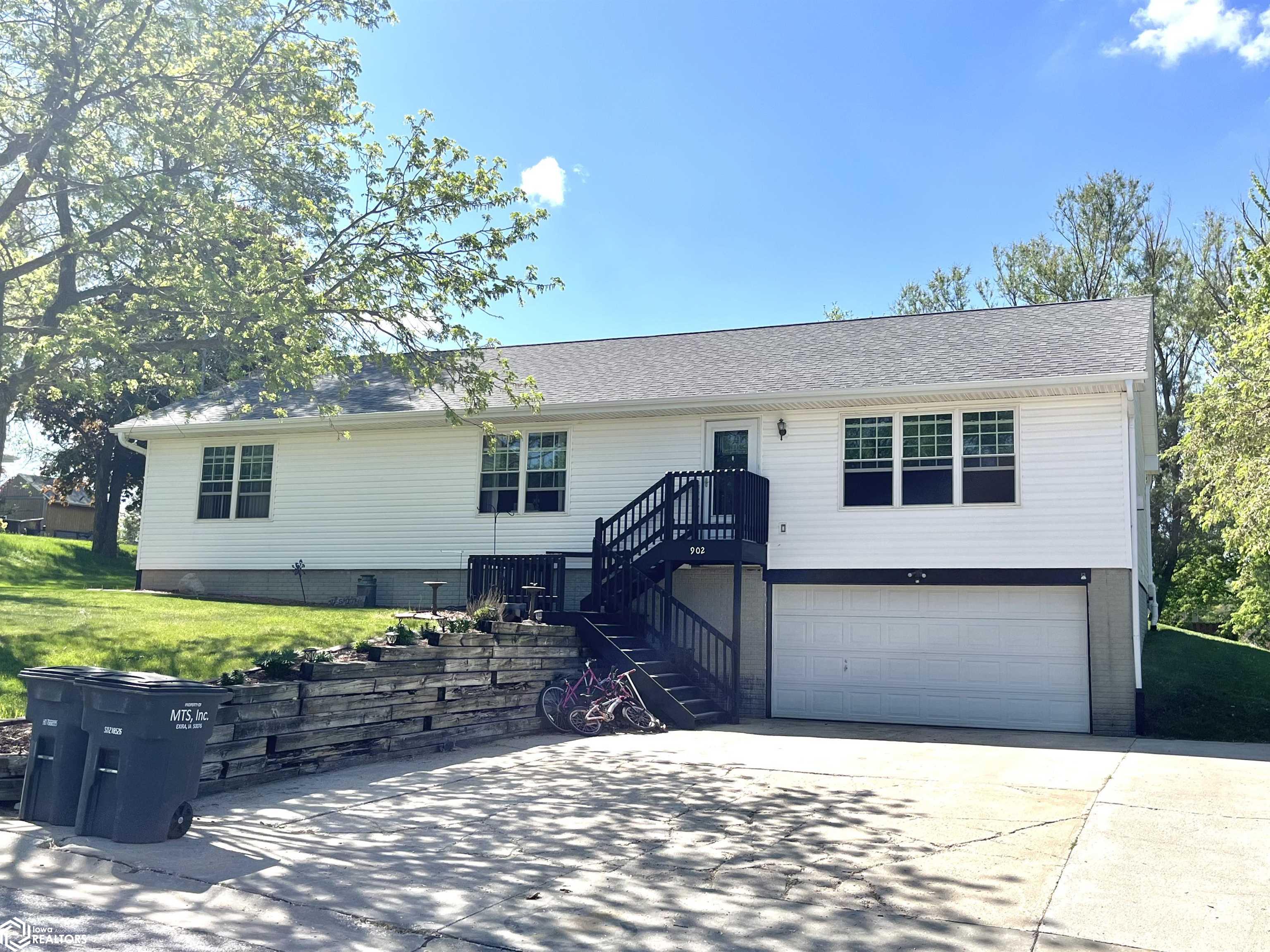 902 Adair Street, Adair, Iowa image 3