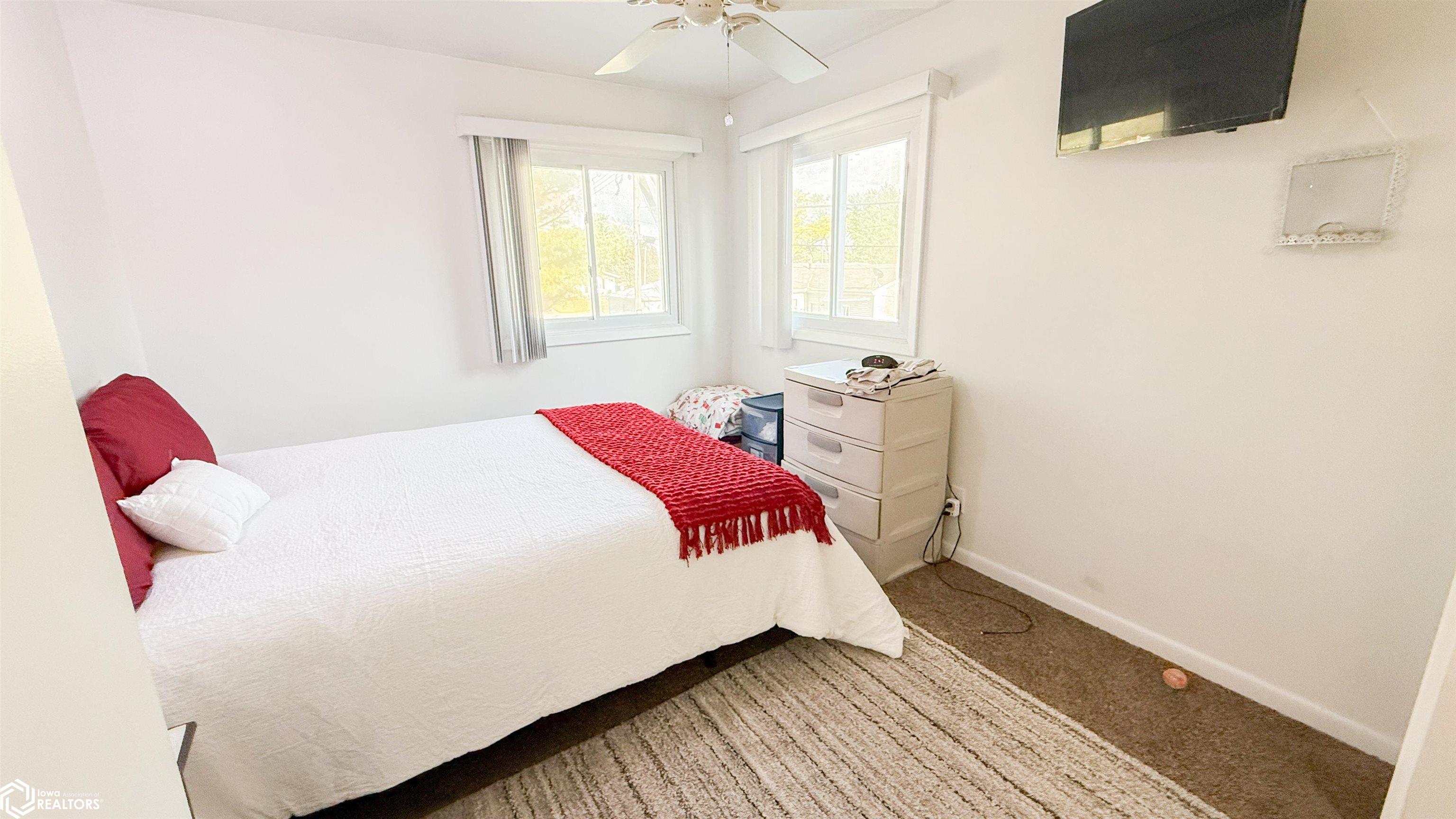 418 Neva Place, West Burlington, Iowa image 11