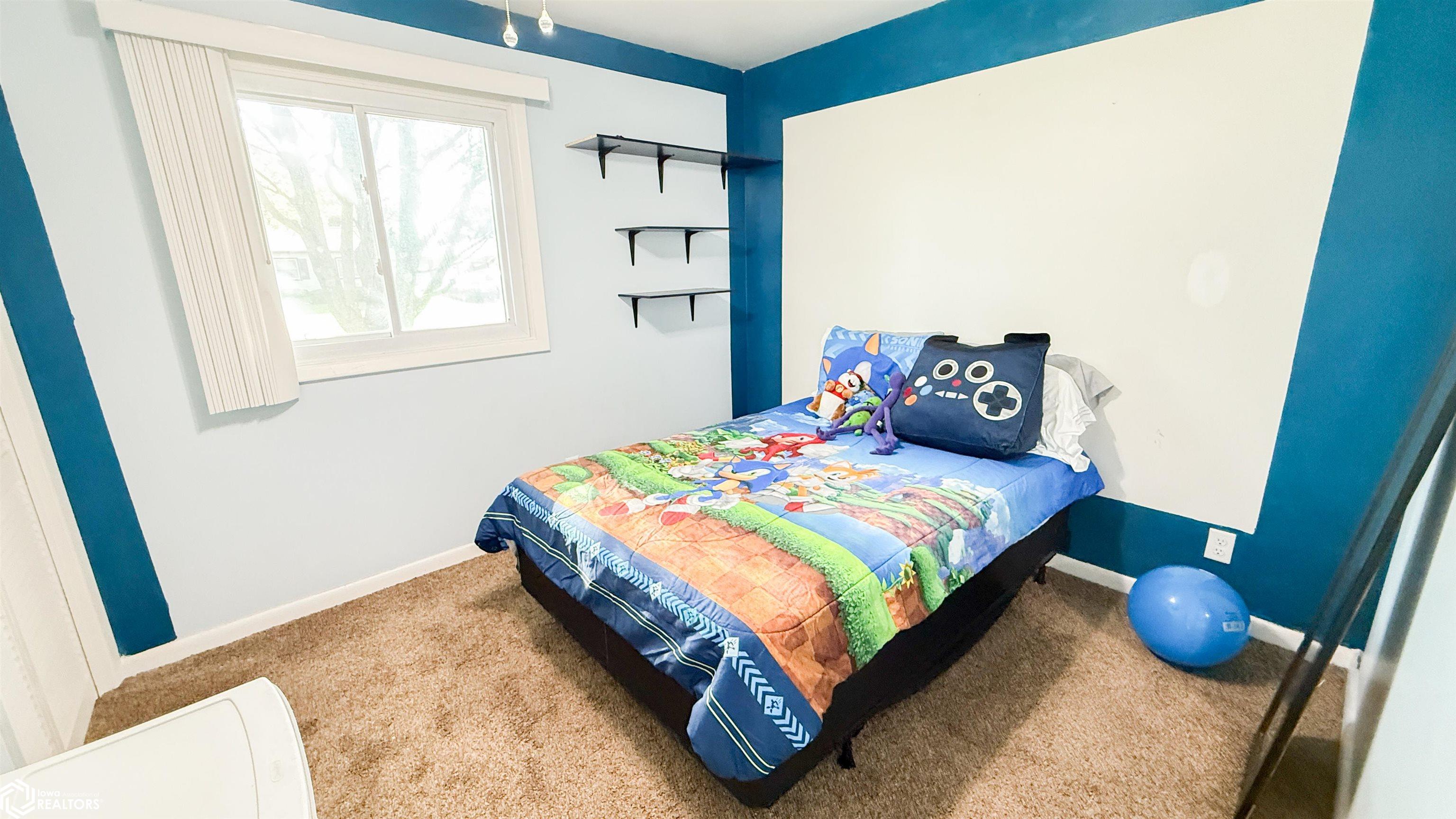 418 Neva Place, West Burlington, Iowa image 13