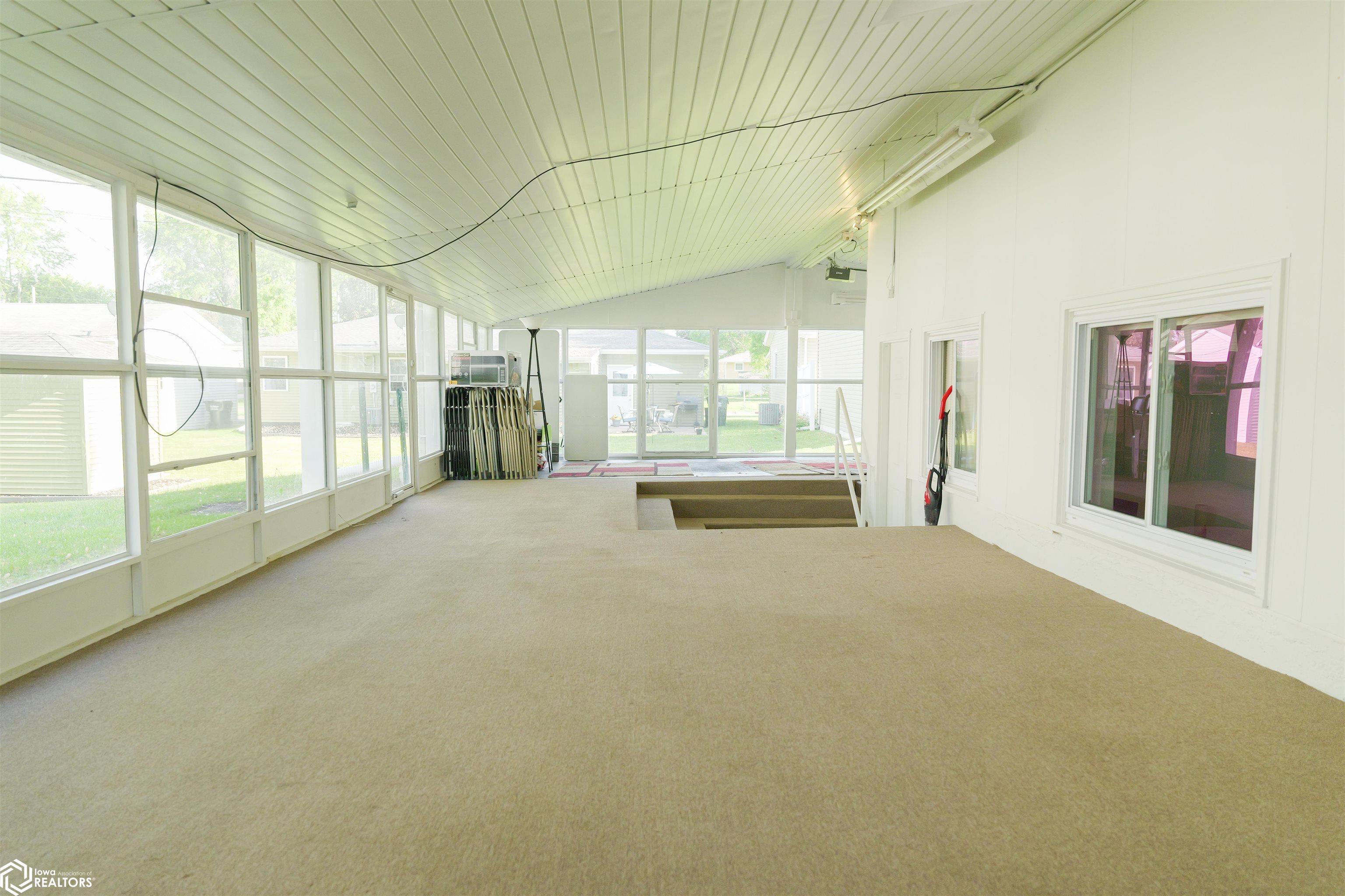 418 Neva Place, West Burlington, Iowa image 20