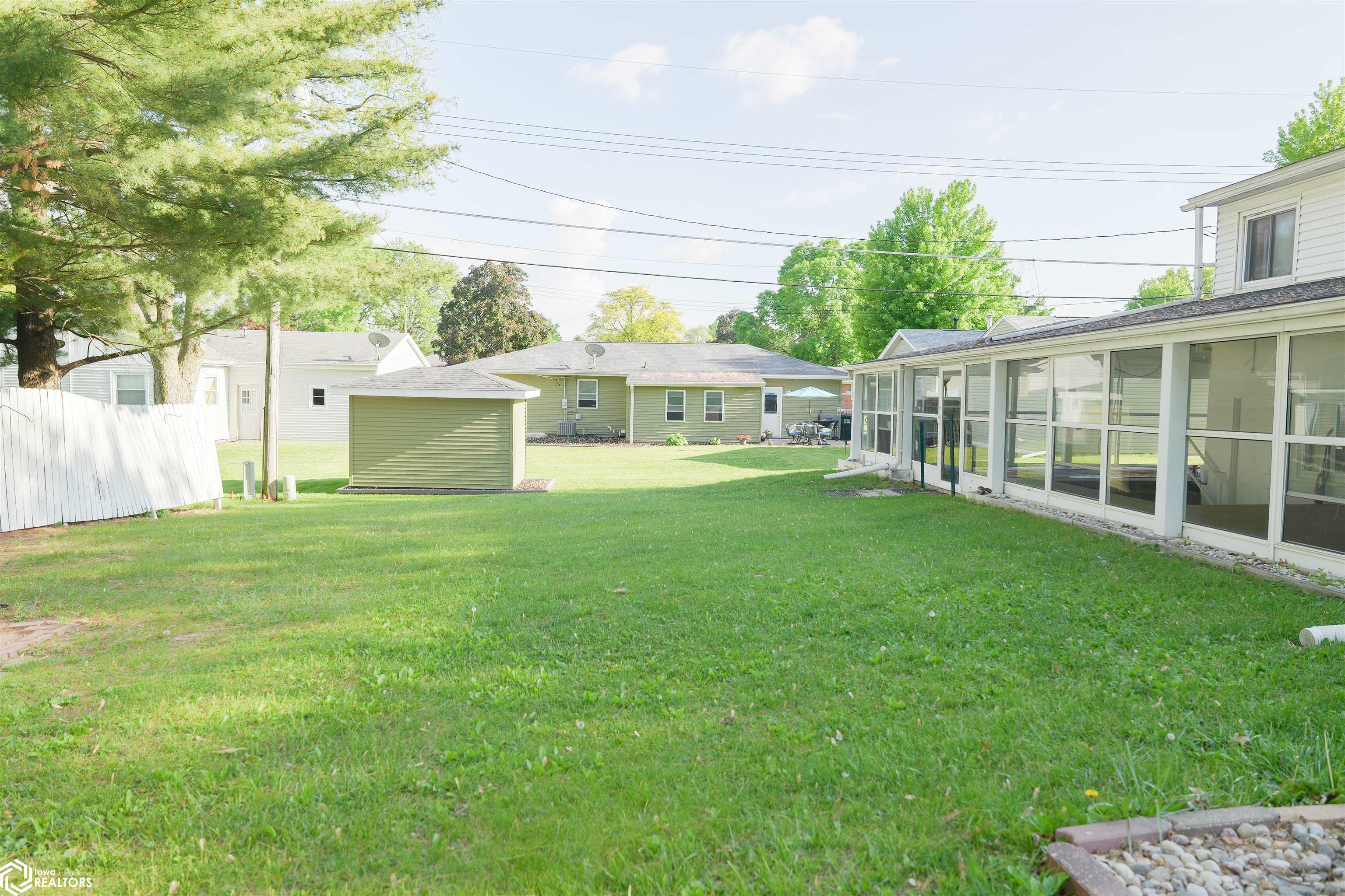 418 Neva Place, West Burlington, Iowa image 6
