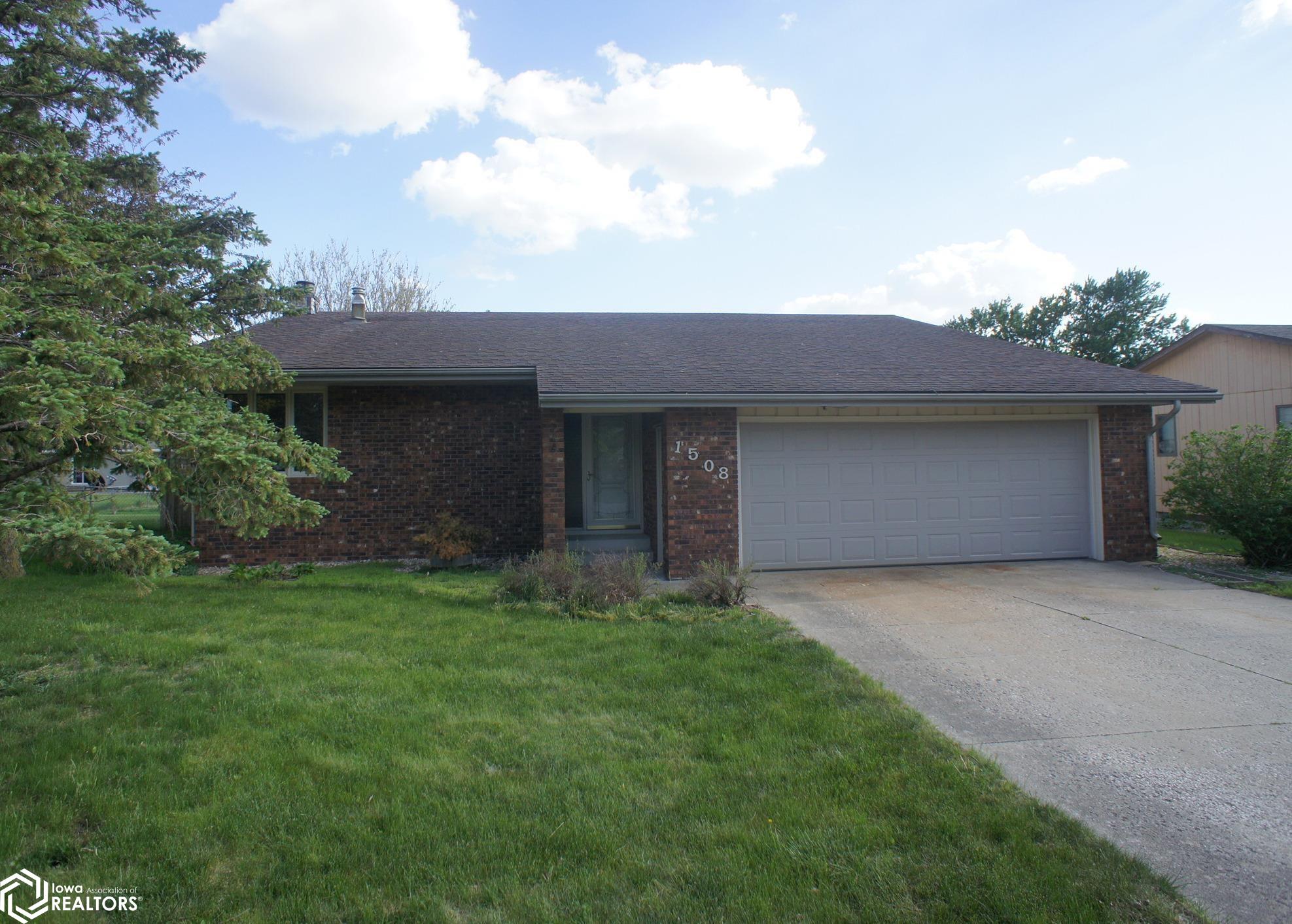 1508 Collins Street, Webster City, Iowa image 1