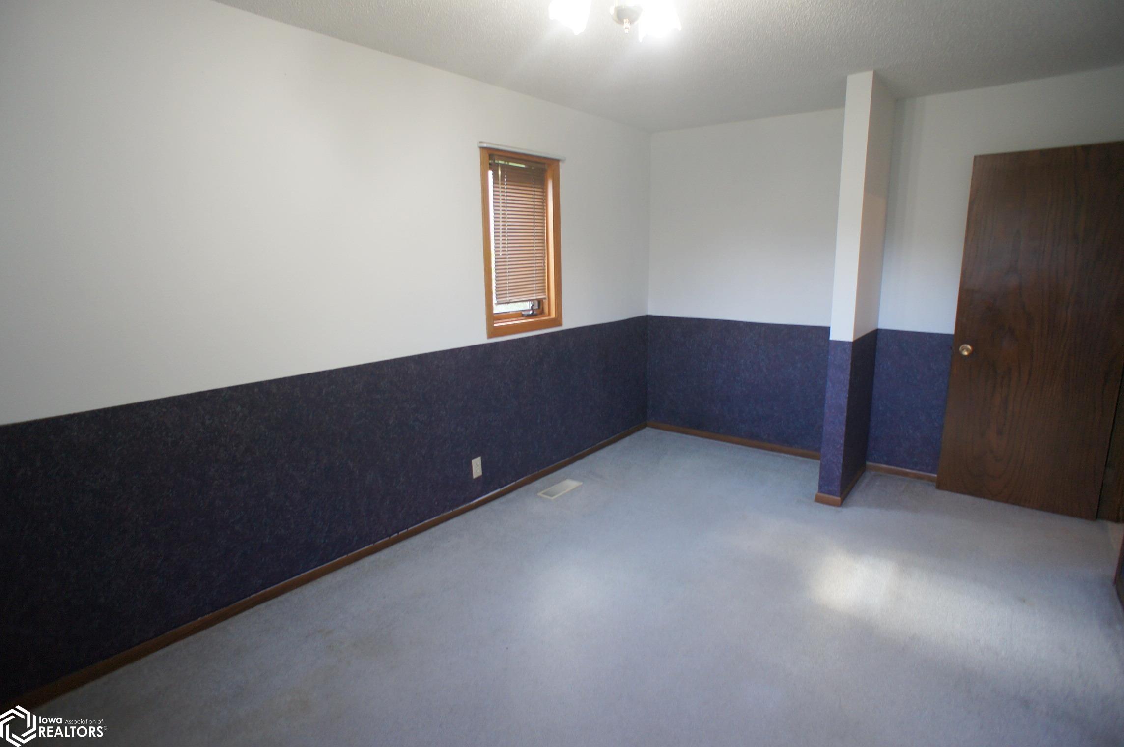 1508 Collins Street, Webster City, Iowa image 22