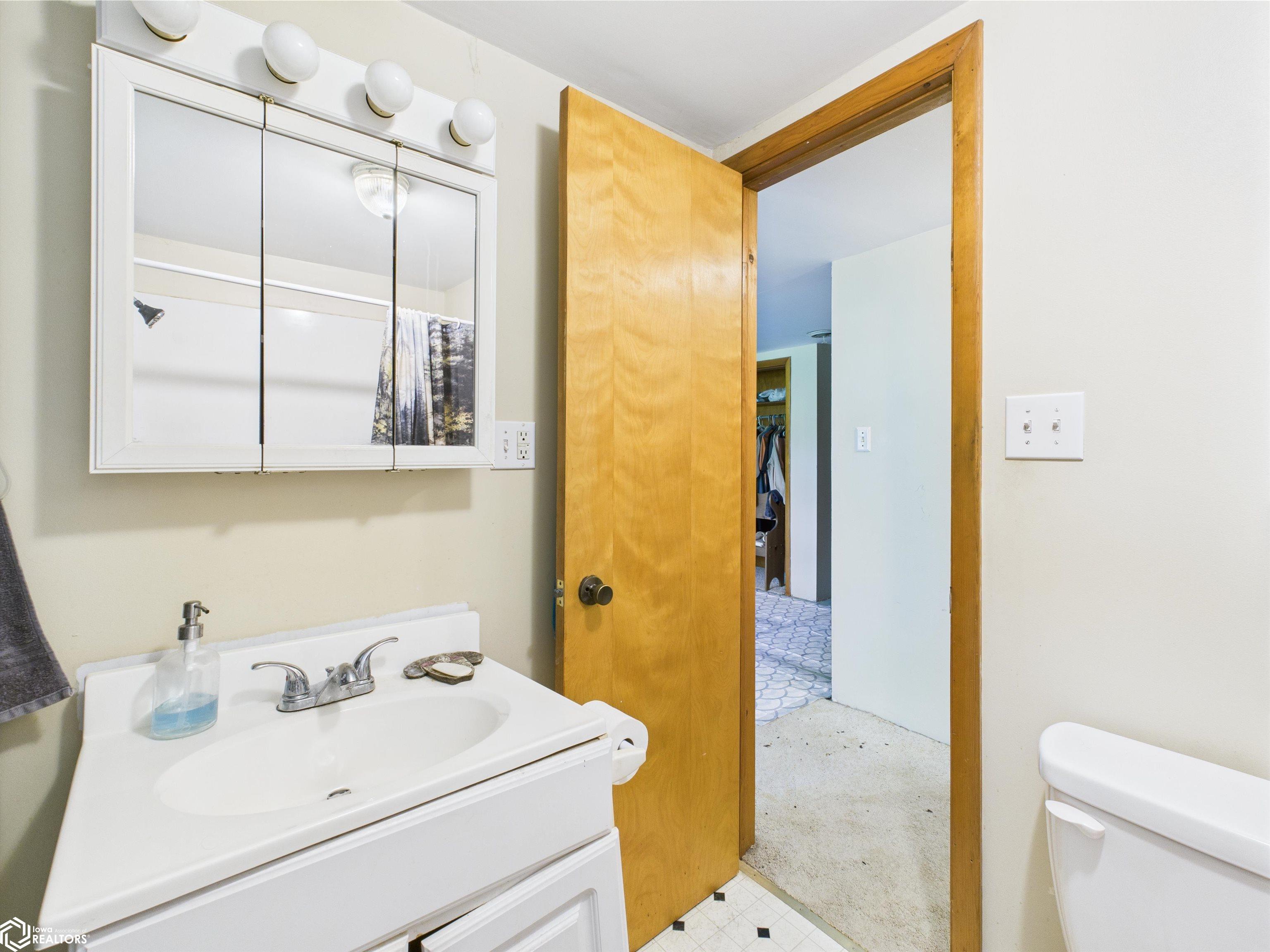 2317 Walker Lane, Keokuk, Iowa image 36