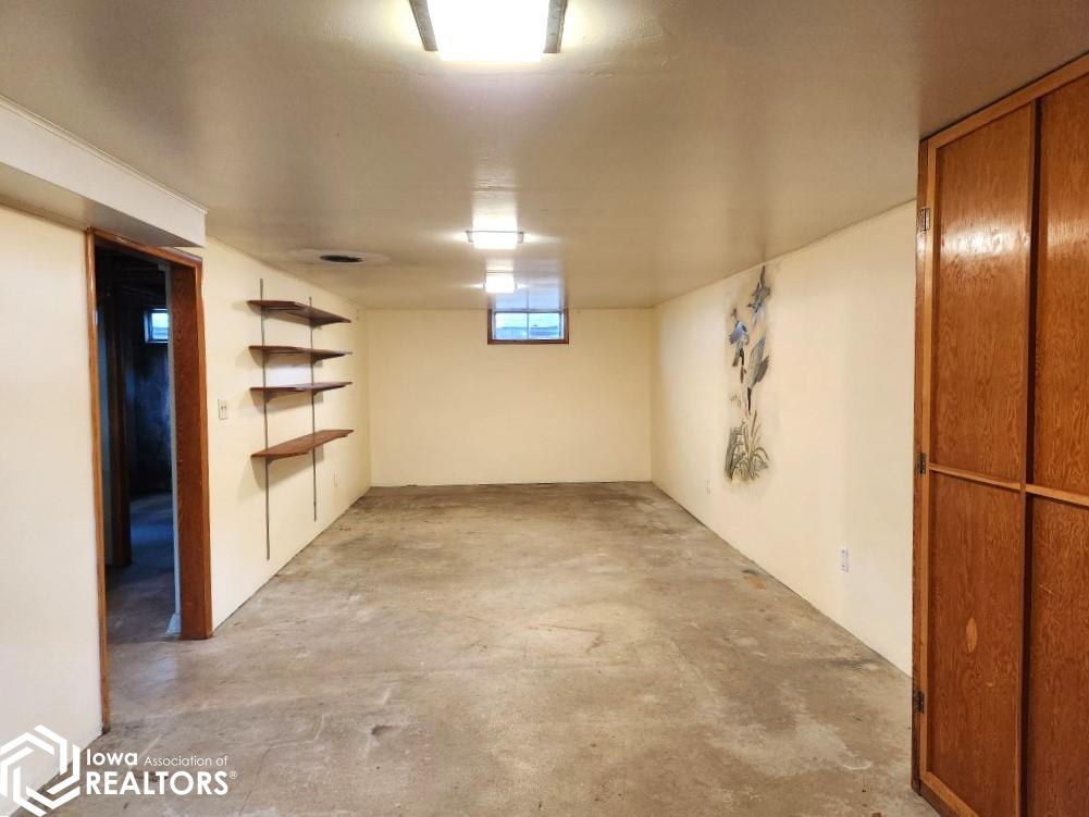 1635 Hillcrest Drive, Mason City, Iowa image 13