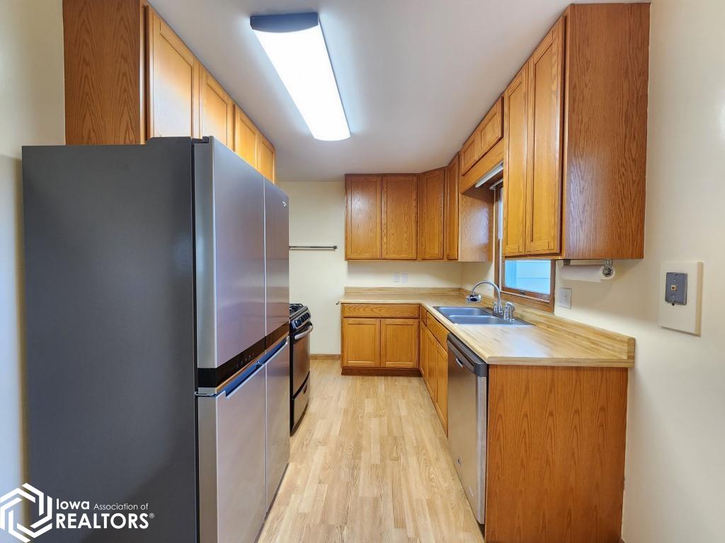 1635 Hillcrest Drive, Mason City, Iowa image 4