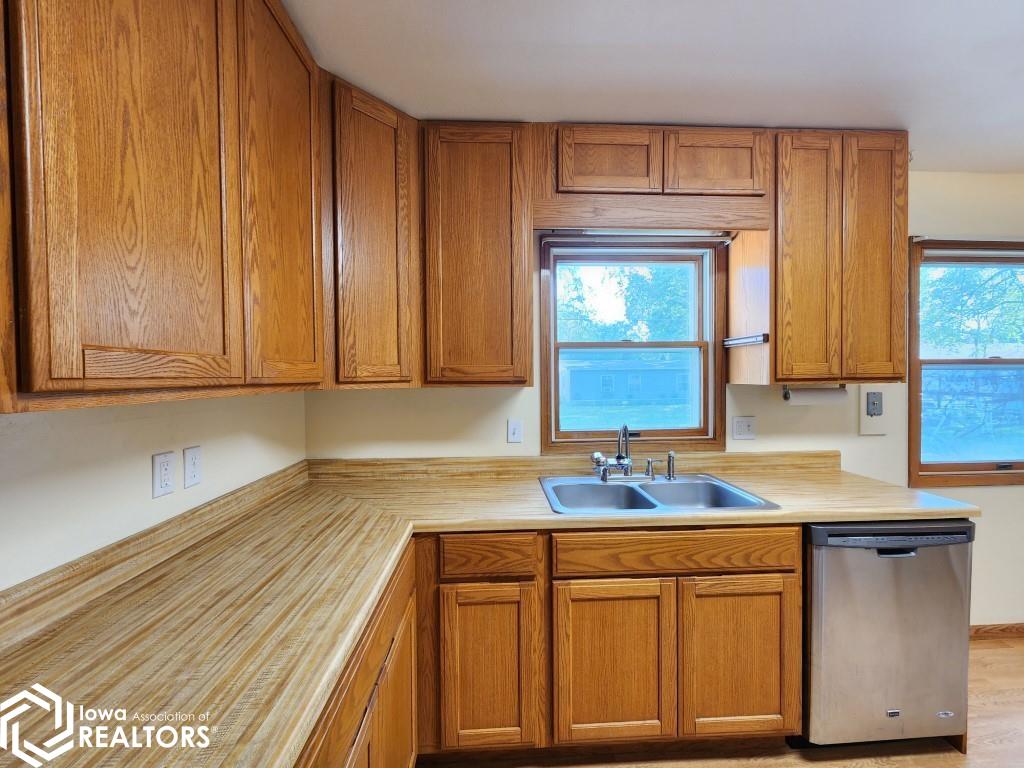 1635 Hillcrest Drive, Mason City, Iowa image 5