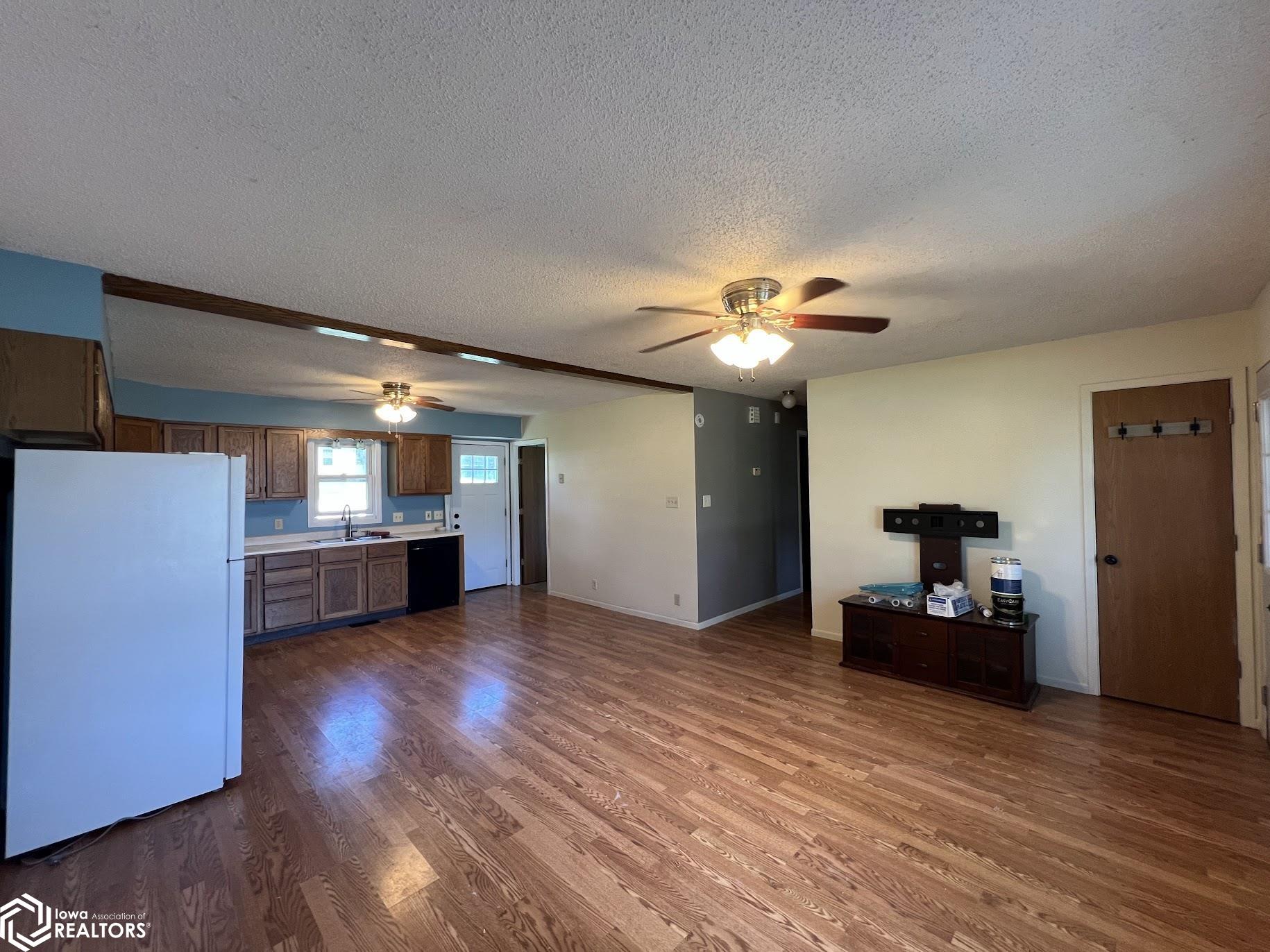 401 NW 4th Street, Decatur, Iowa image 6