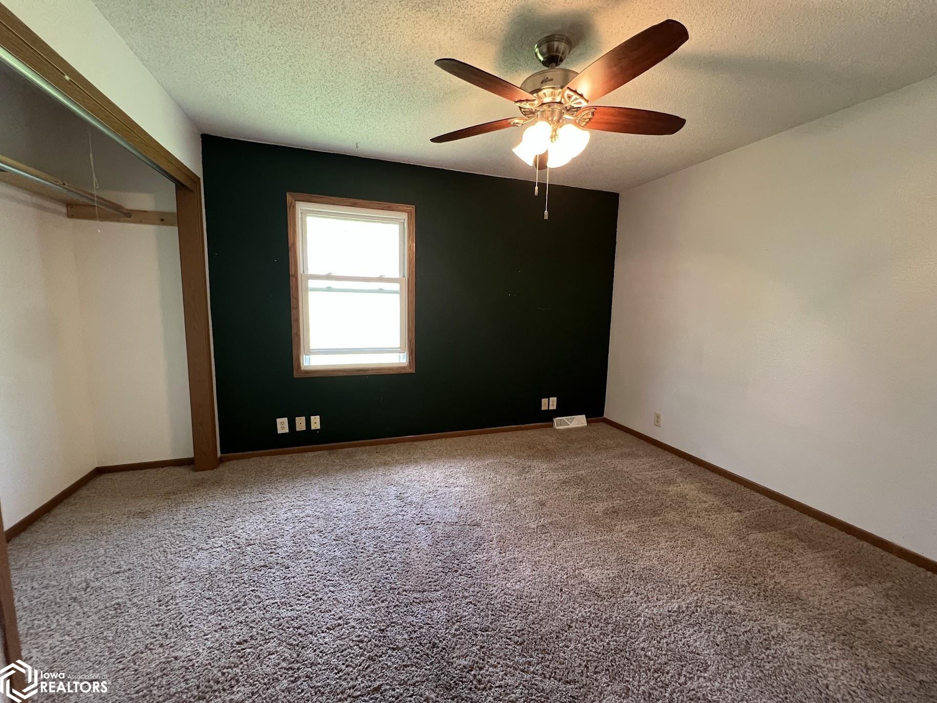 401 NW 4th Street, Decatur, Iowa image 7