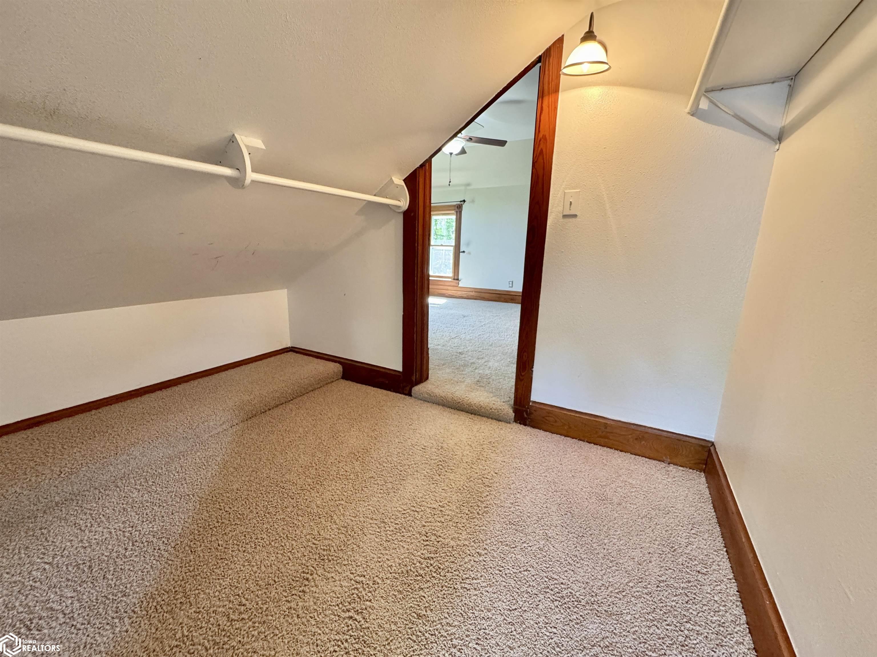 404 Broad Street, Grinnell, Iowa image 39