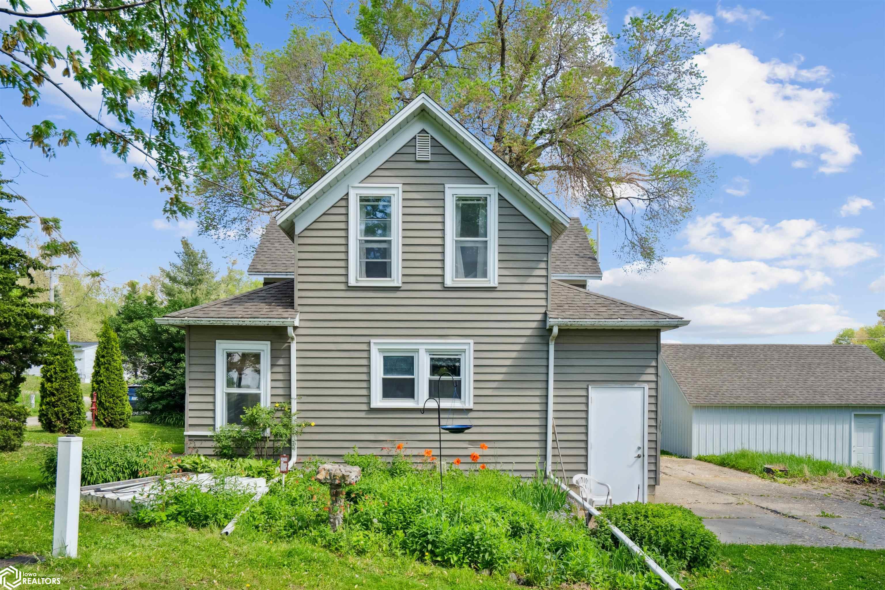 104 Roosevelt Street, Marshalltown, Iowa image 16