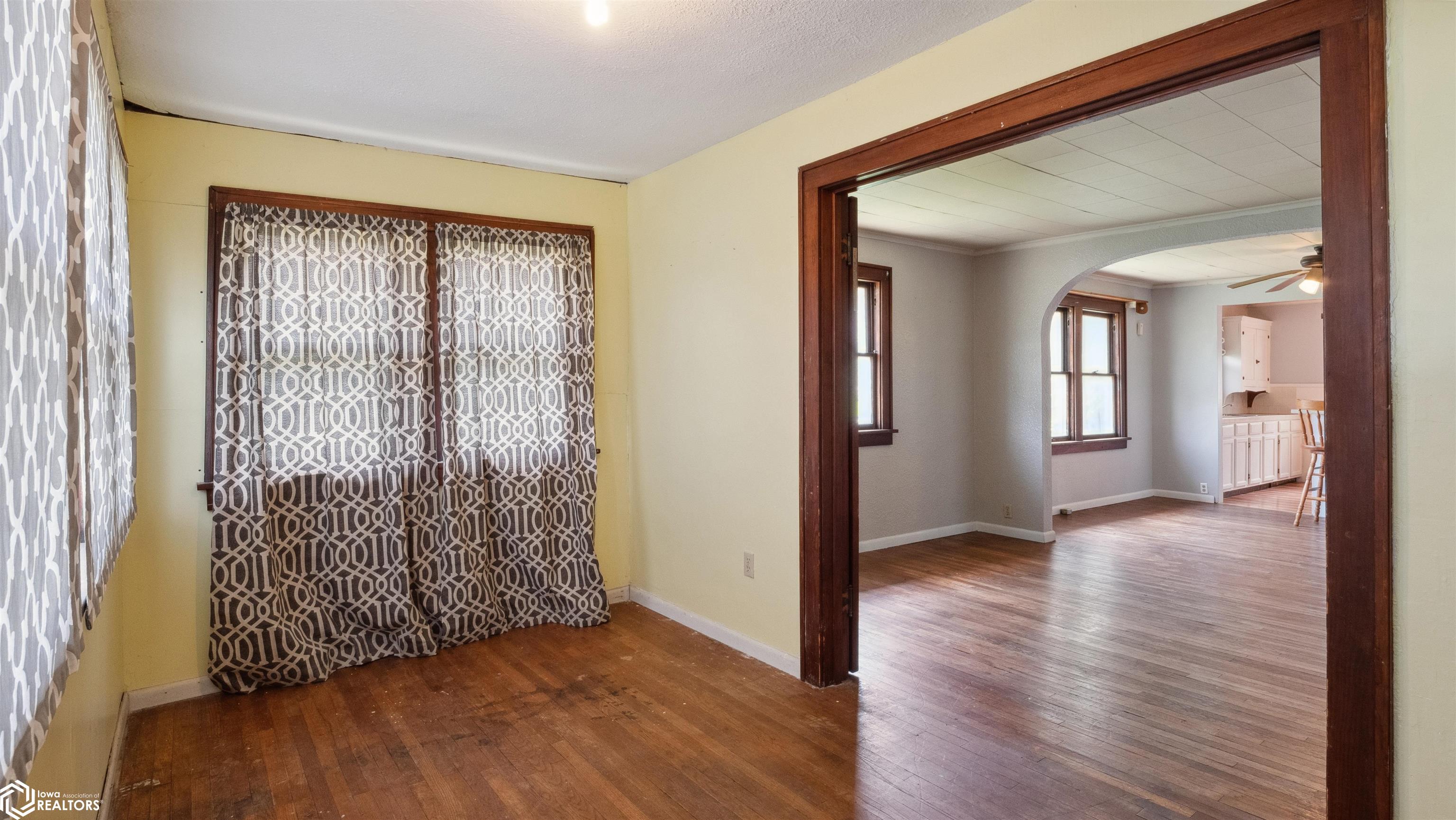 1305 N 7th Street, Chariton, Iowa image 16