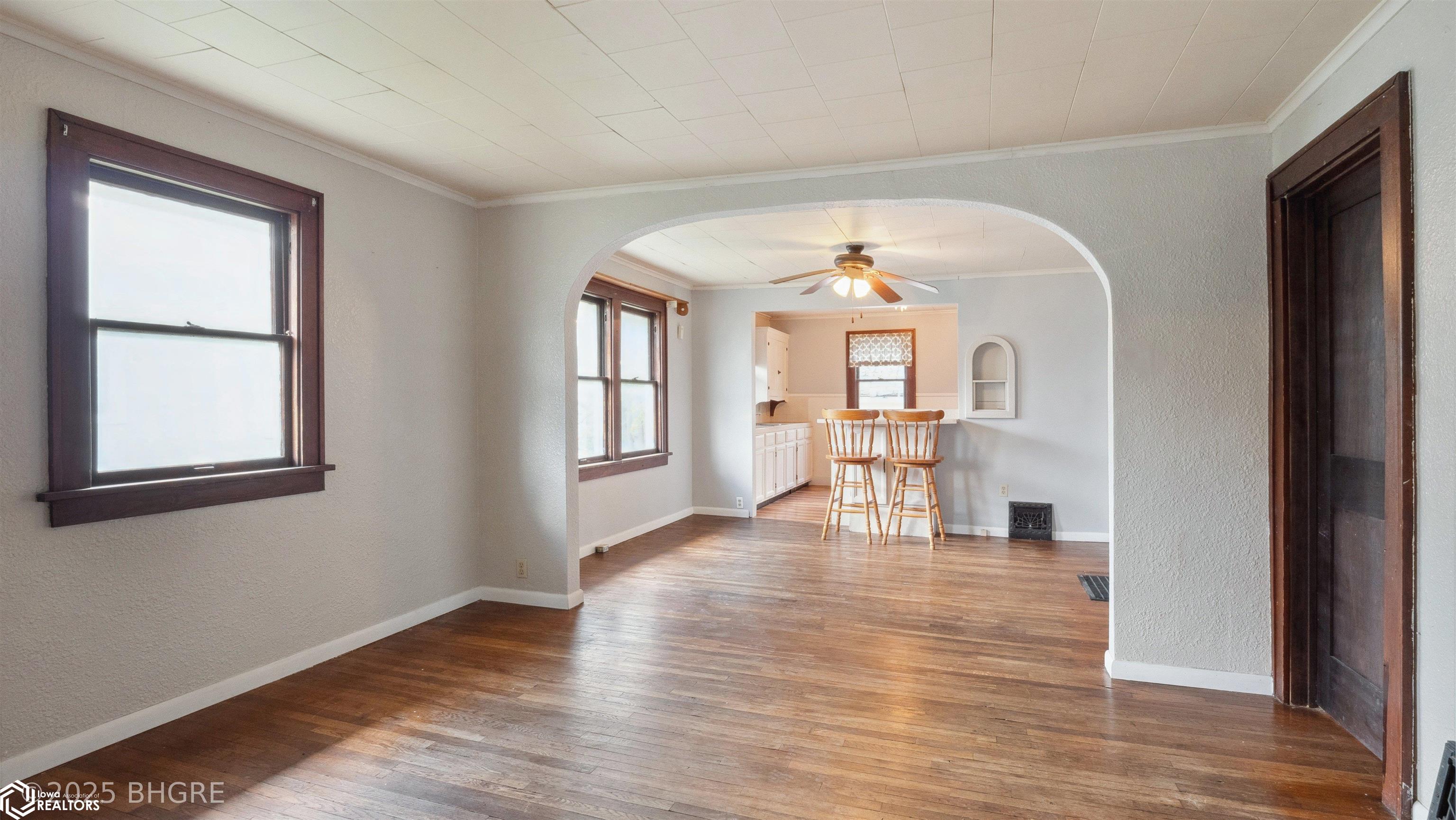 1305 N 7th Street, Chariton, Iowa image 3