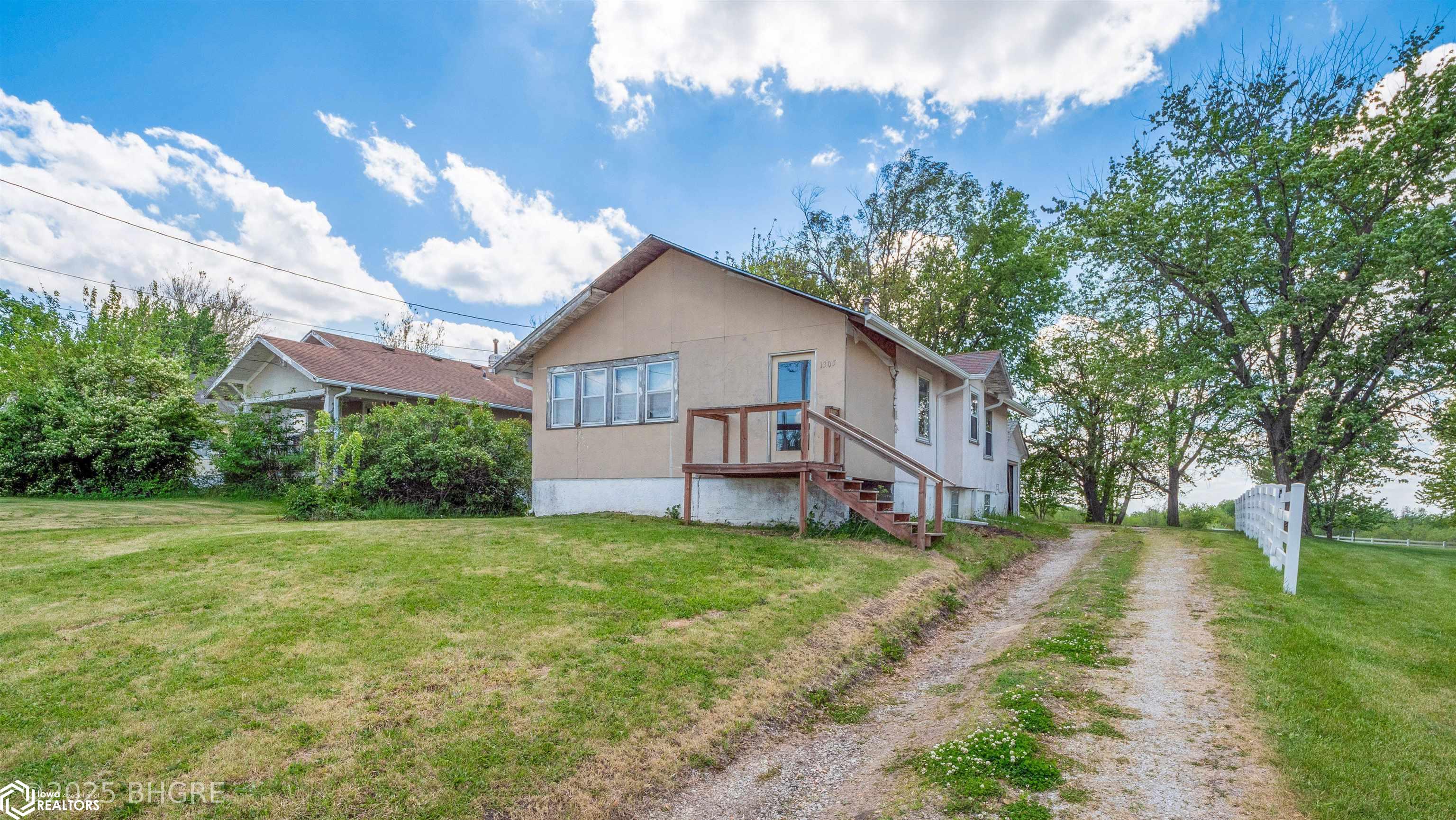1305 N 7th Street, Chariton, Iowa image 24