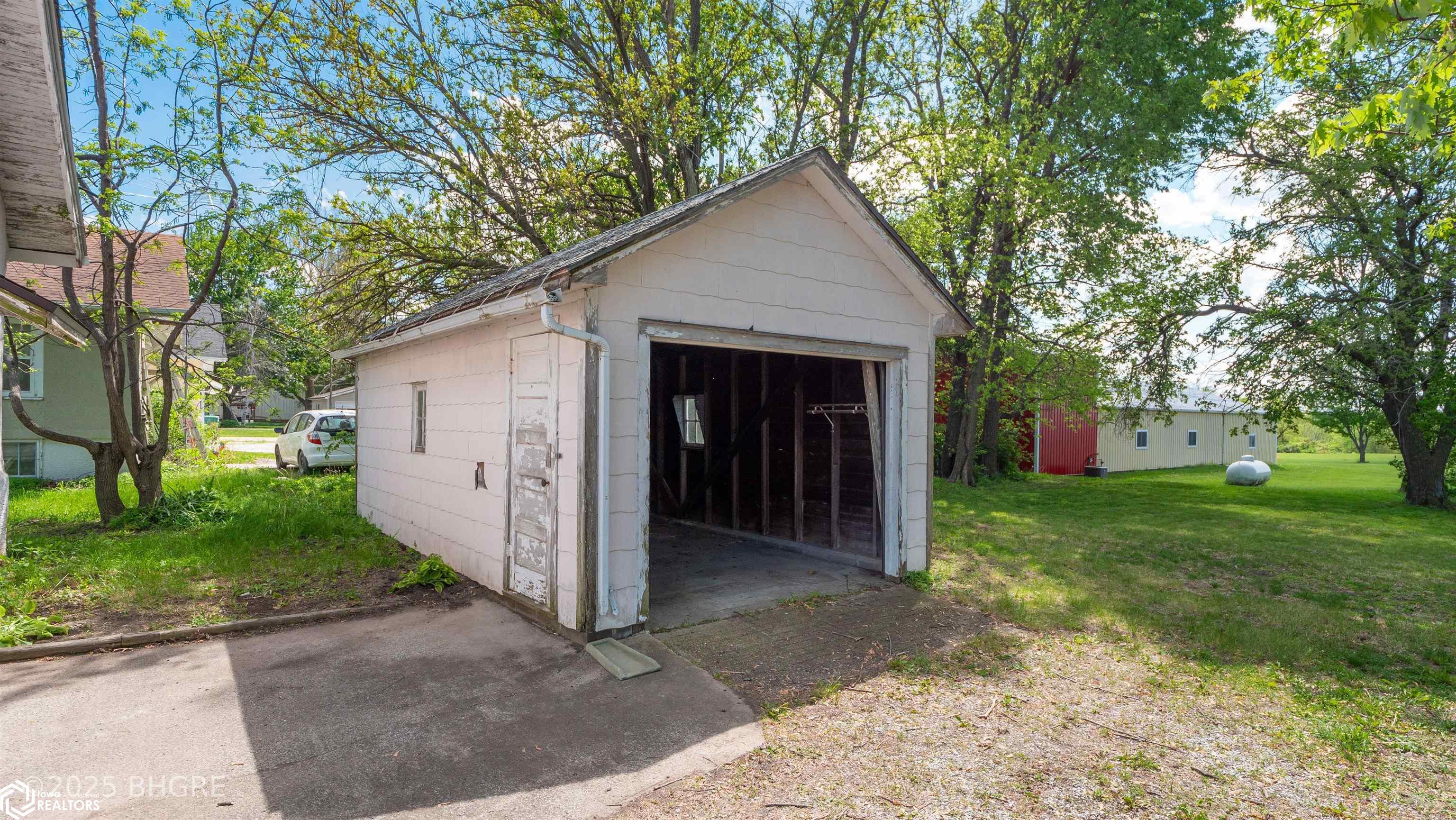 1305 N 7th Street, Chariton, Iowa image 29