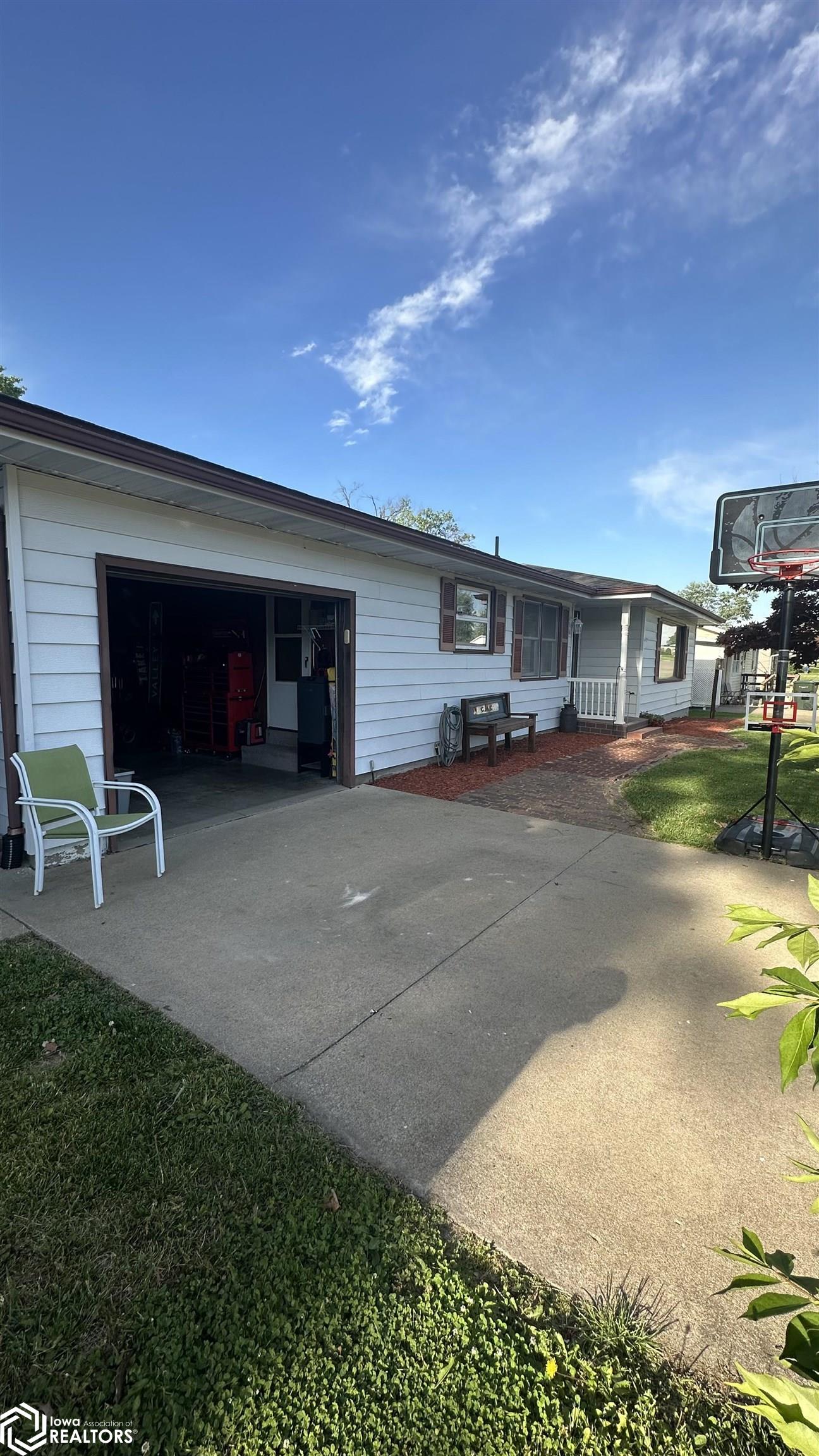 16 Rainbo Drive, Keokuk, Iowa image 29