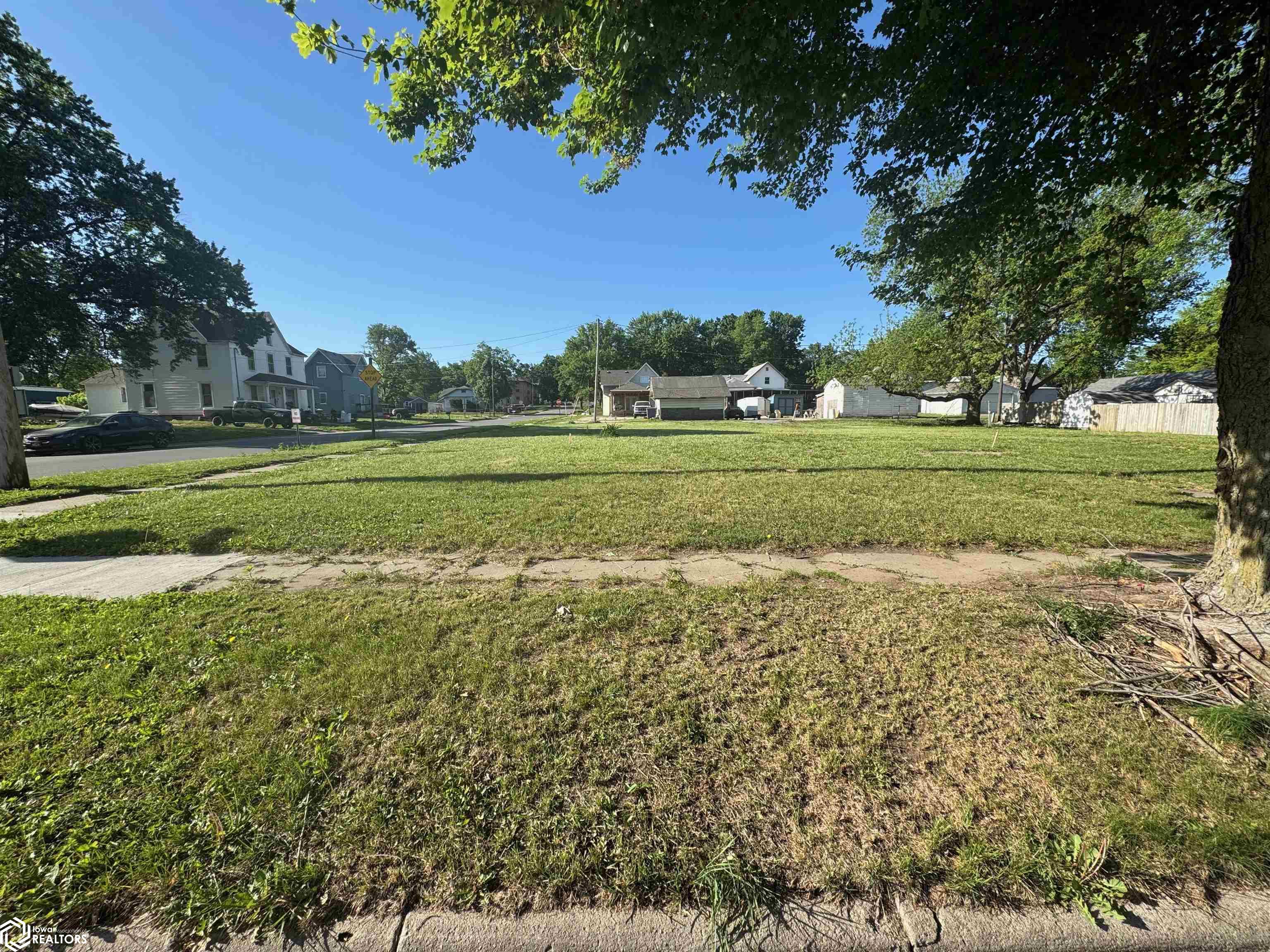 108 N Center & 102 W Lowell, Shenandoah, Iowa image 3