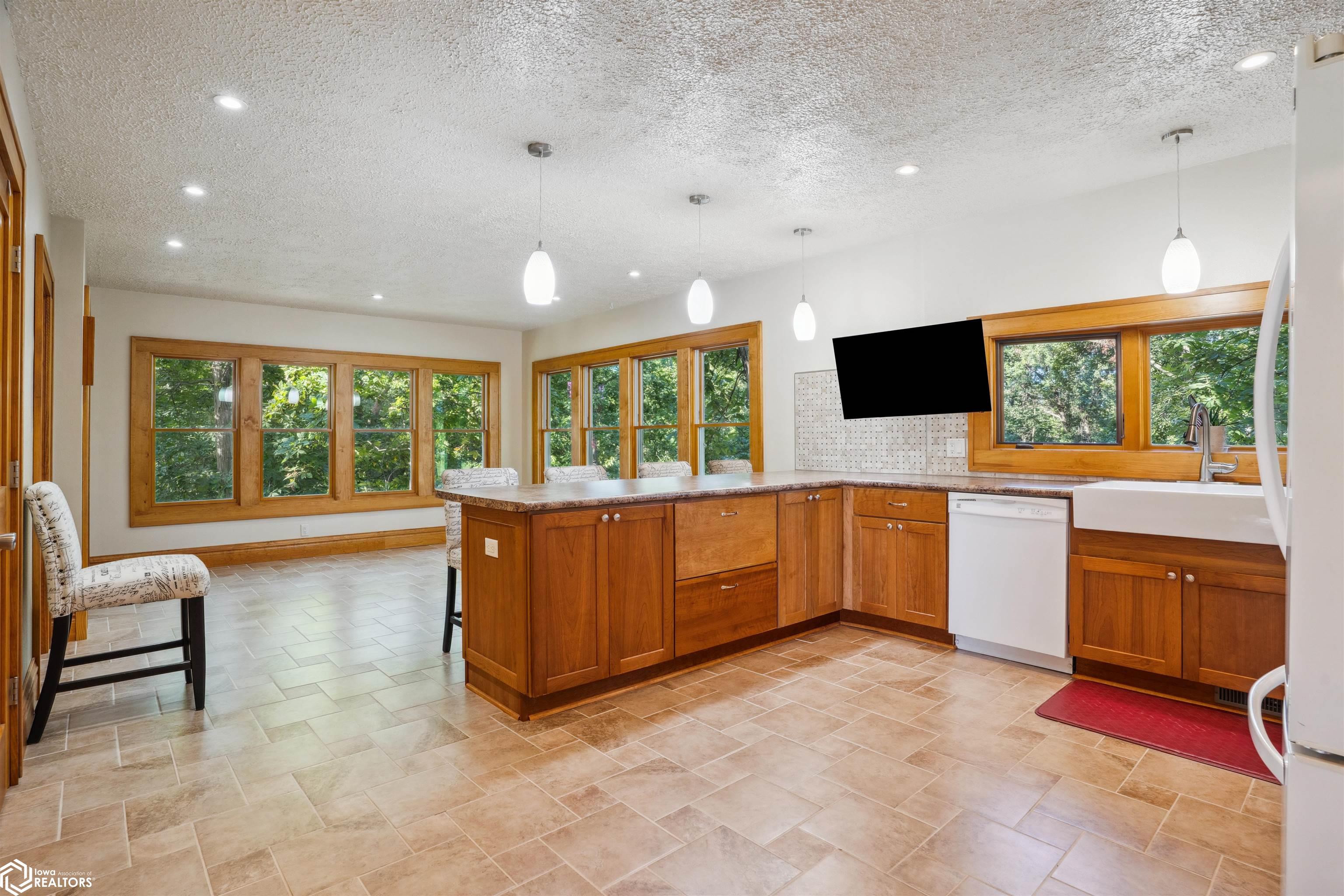 1408 200th Street, Mount Pleasant, Iowa image 13