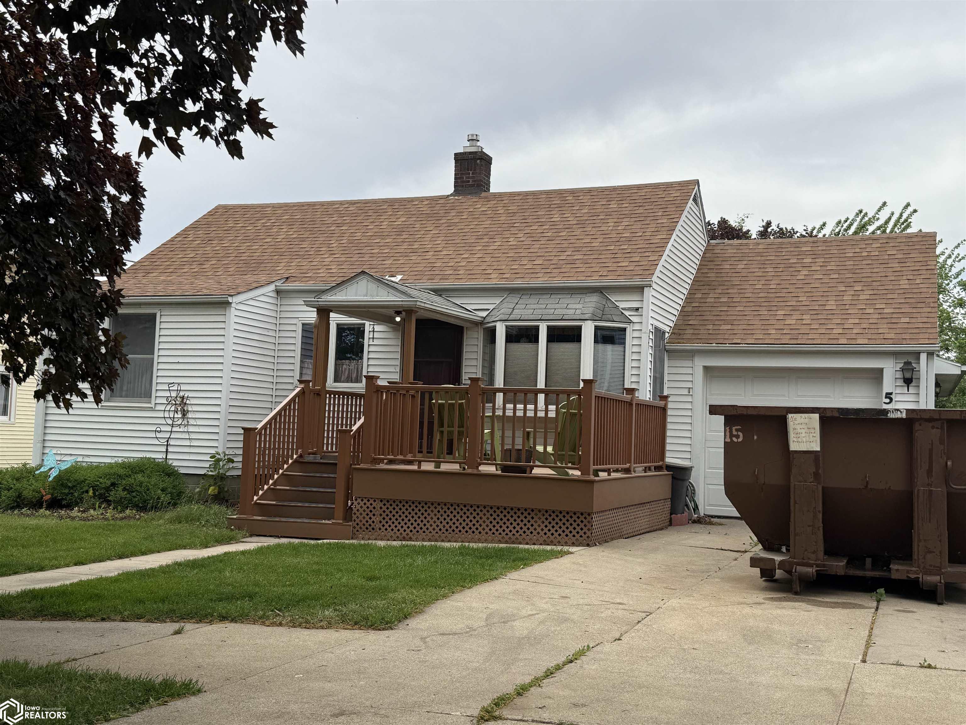 5 S 5th Street, Marshalltown, Iowa image 2