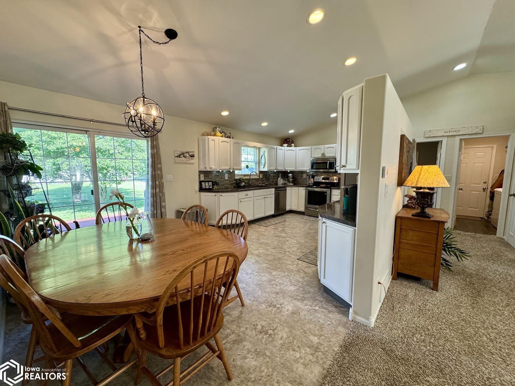 2601 S 14th Street, Burlington, Iowa image 6