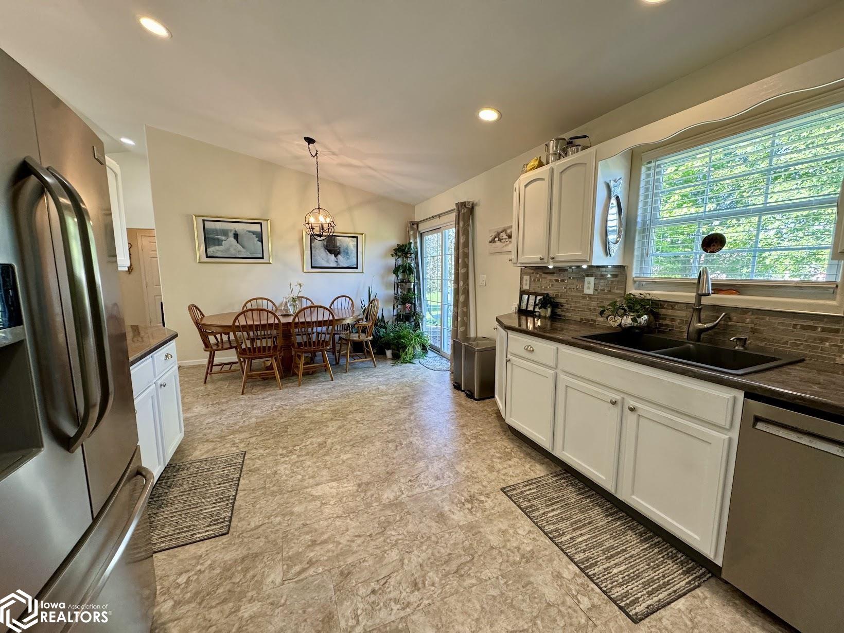 2601 S 14th Street, Burlington, Iowa image 9