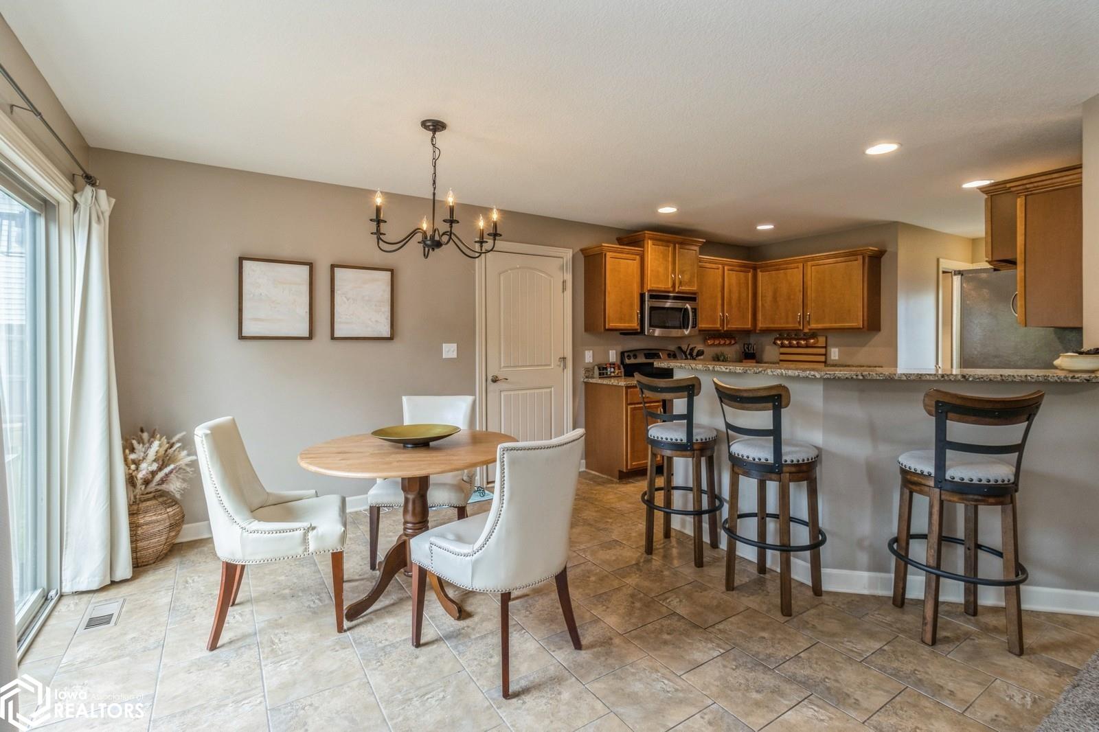 224 Elm Avenue, Norwalk, Iowa image 13