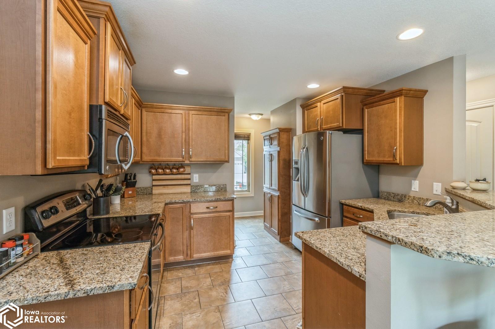 224 Elm Avenue, Norwalk, Iowa image 15