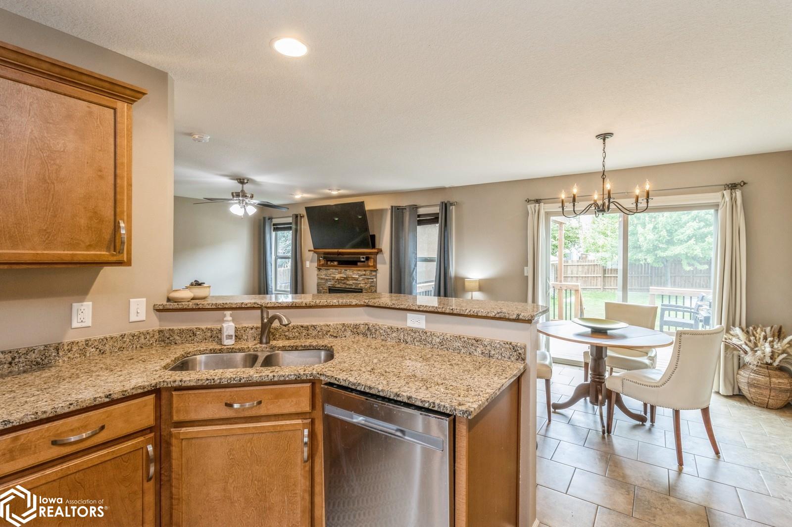 224 Elm Avenue, Norwalk, Iowa image 17