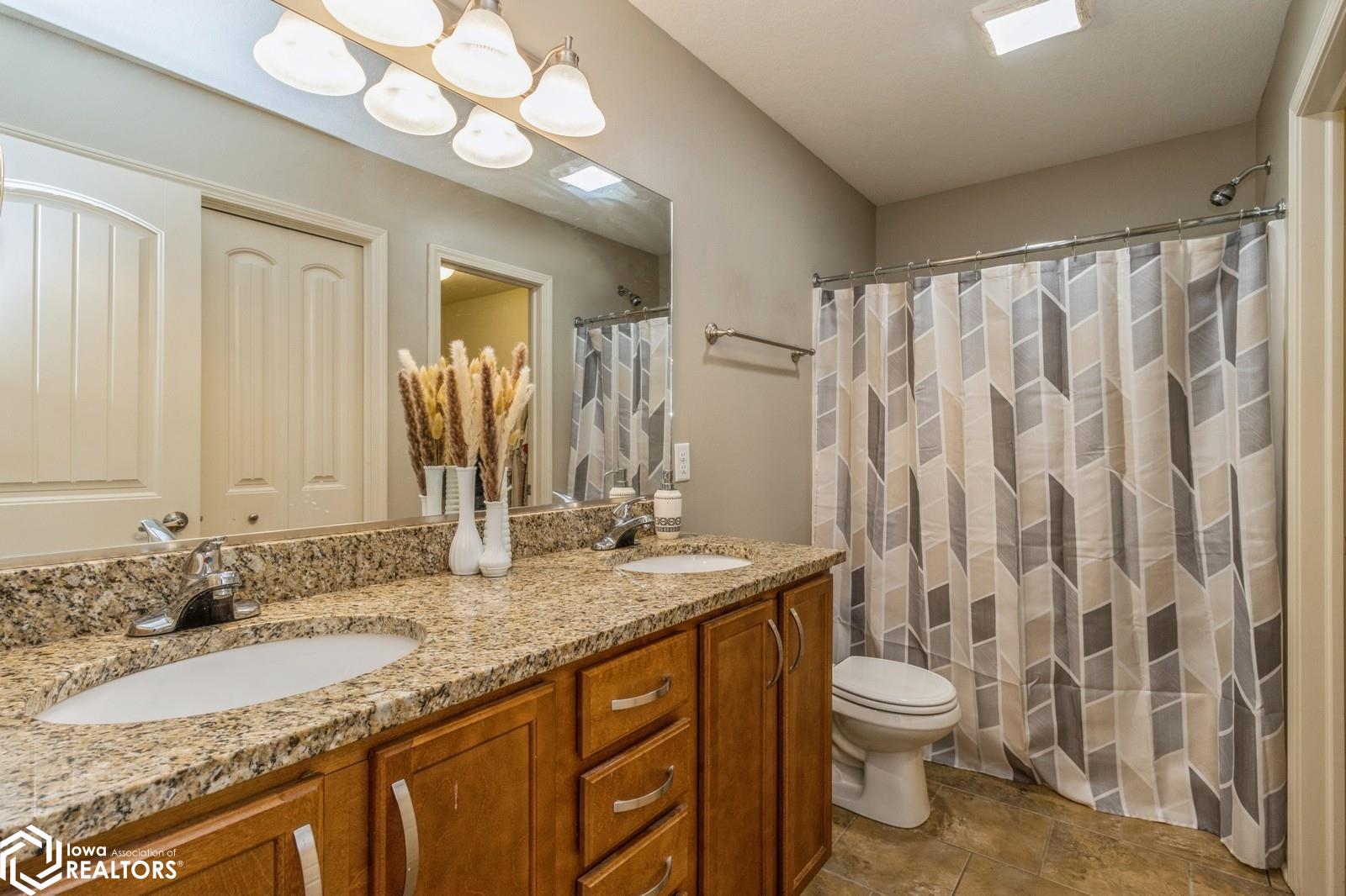 224 Elm Avenue, Norwalk, Iowa image 23