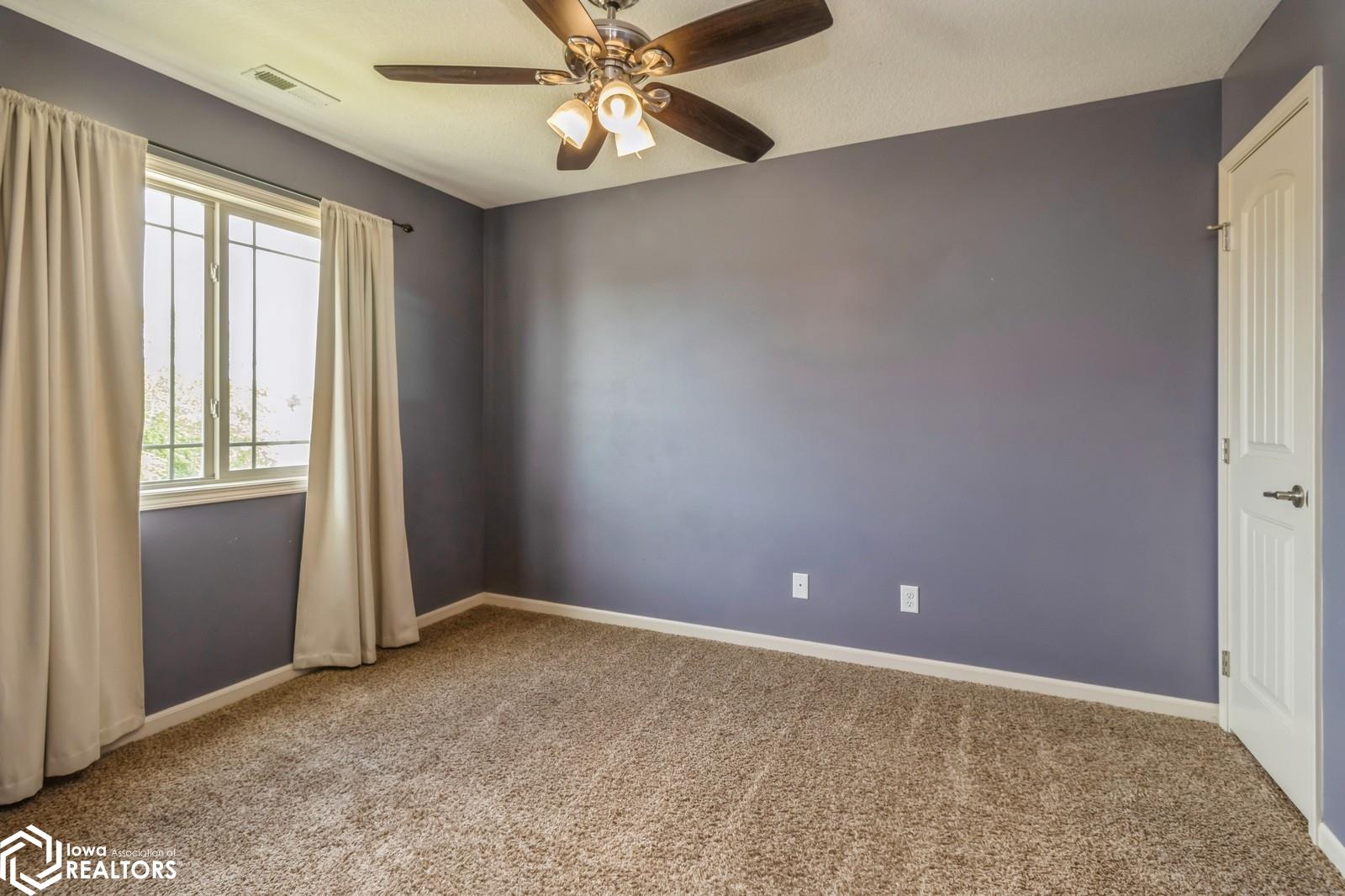 224 Elm Avenue, Norwalk, Iowa image 29