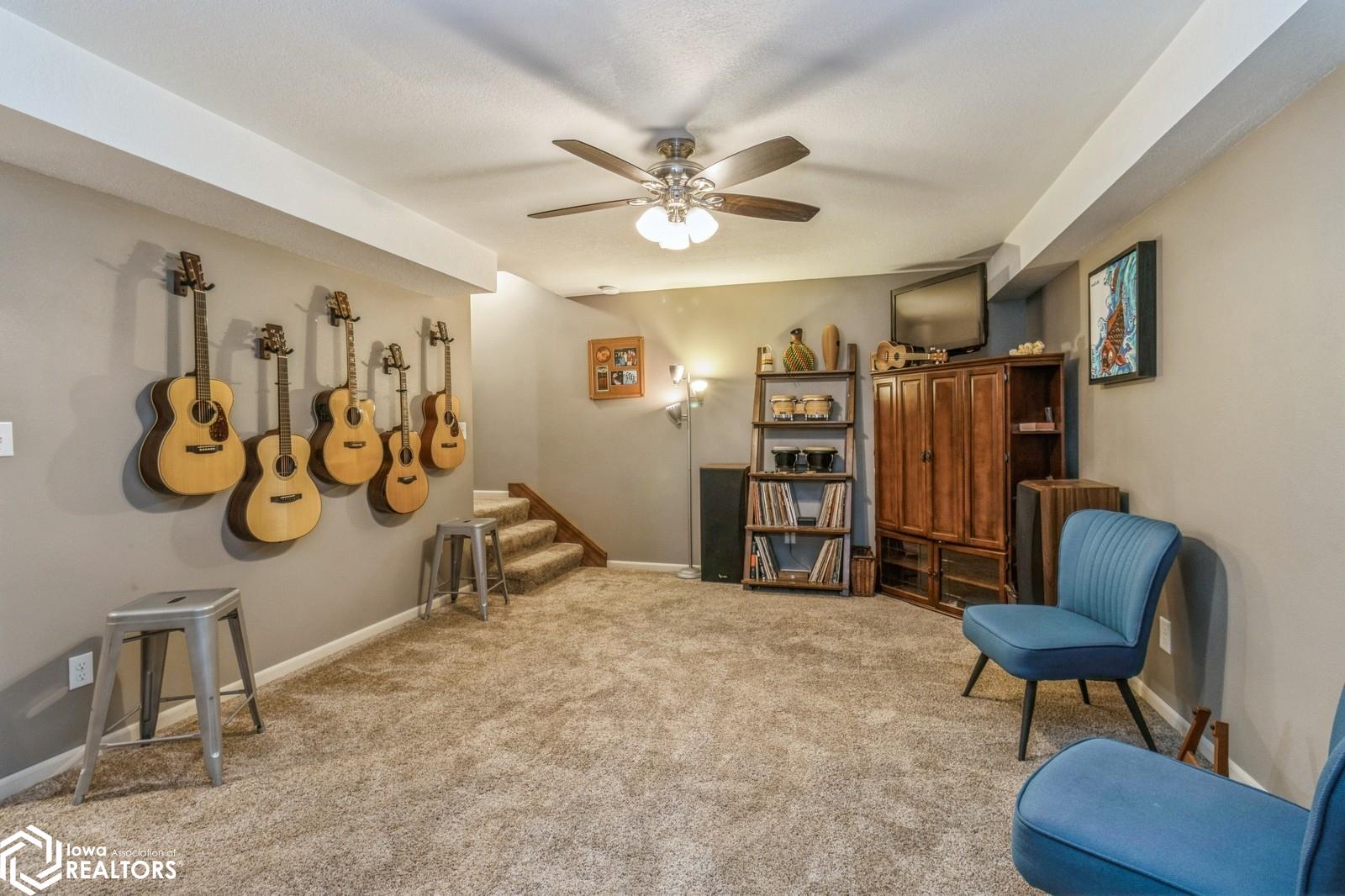 224 Elm Avenue, Norwalk, Iowa image 36