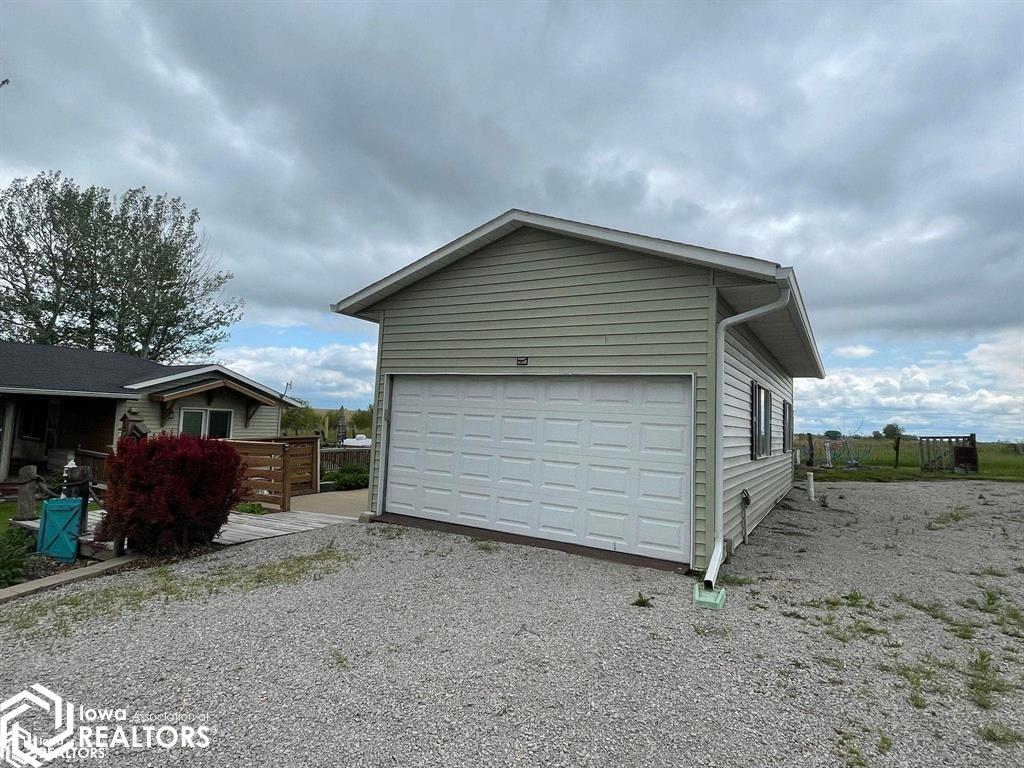 5370 Wells Fargo Trail, Melrose, Iowa image 38