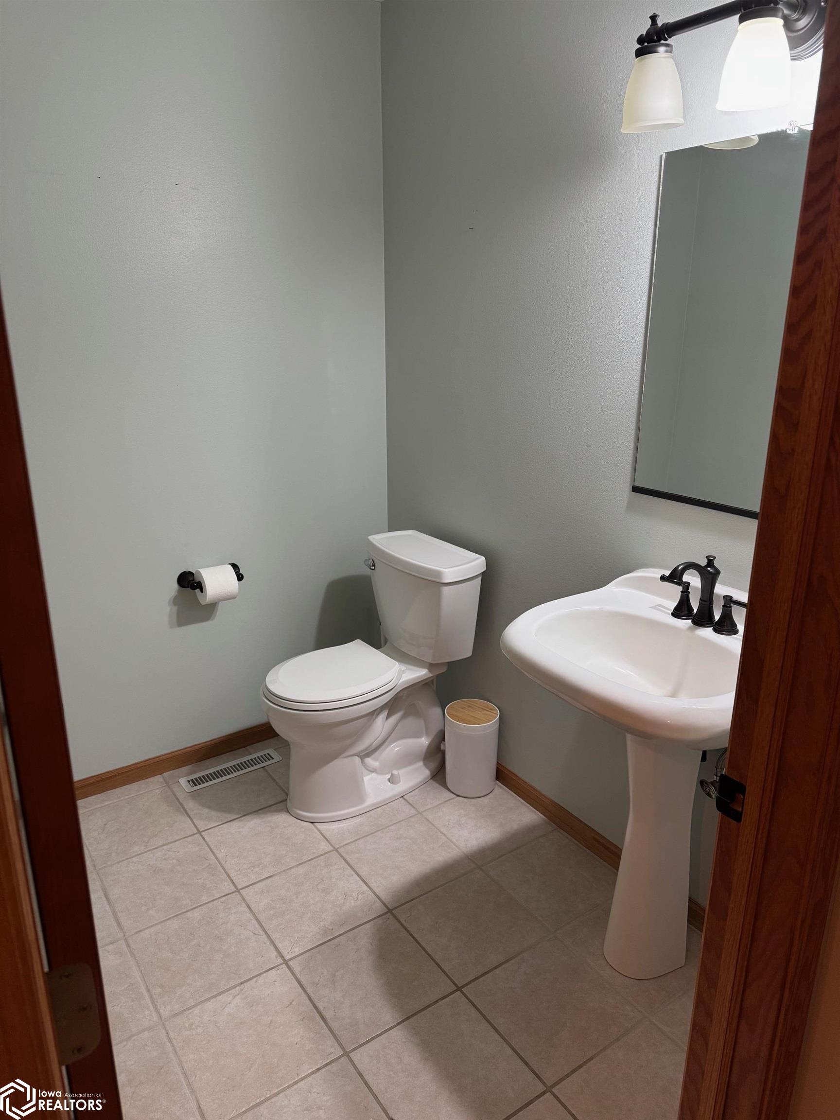 403 Timber Estates, Algona, Iowa image 12
