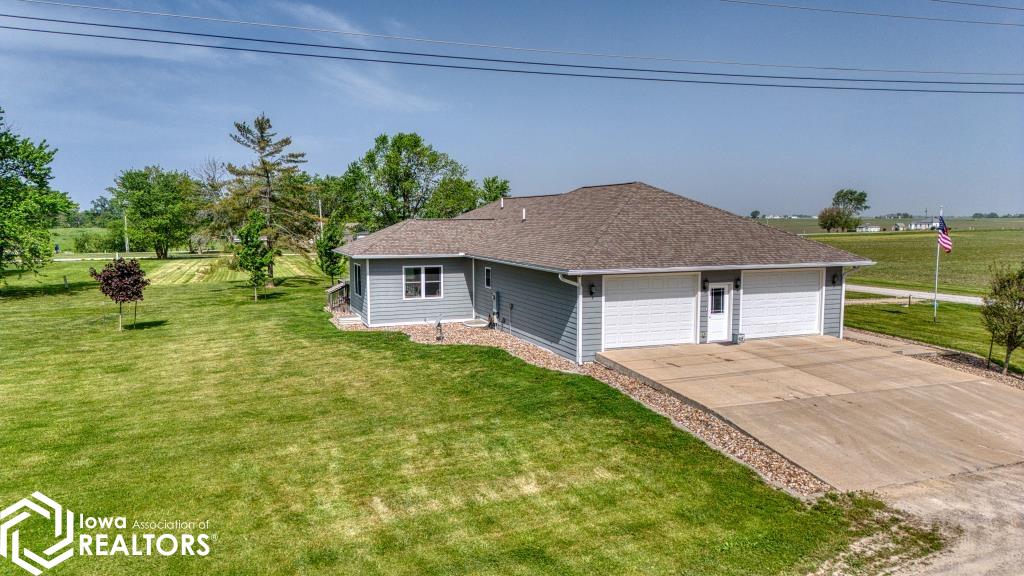 200 W Wright Street, Seymour, Iowa image 3