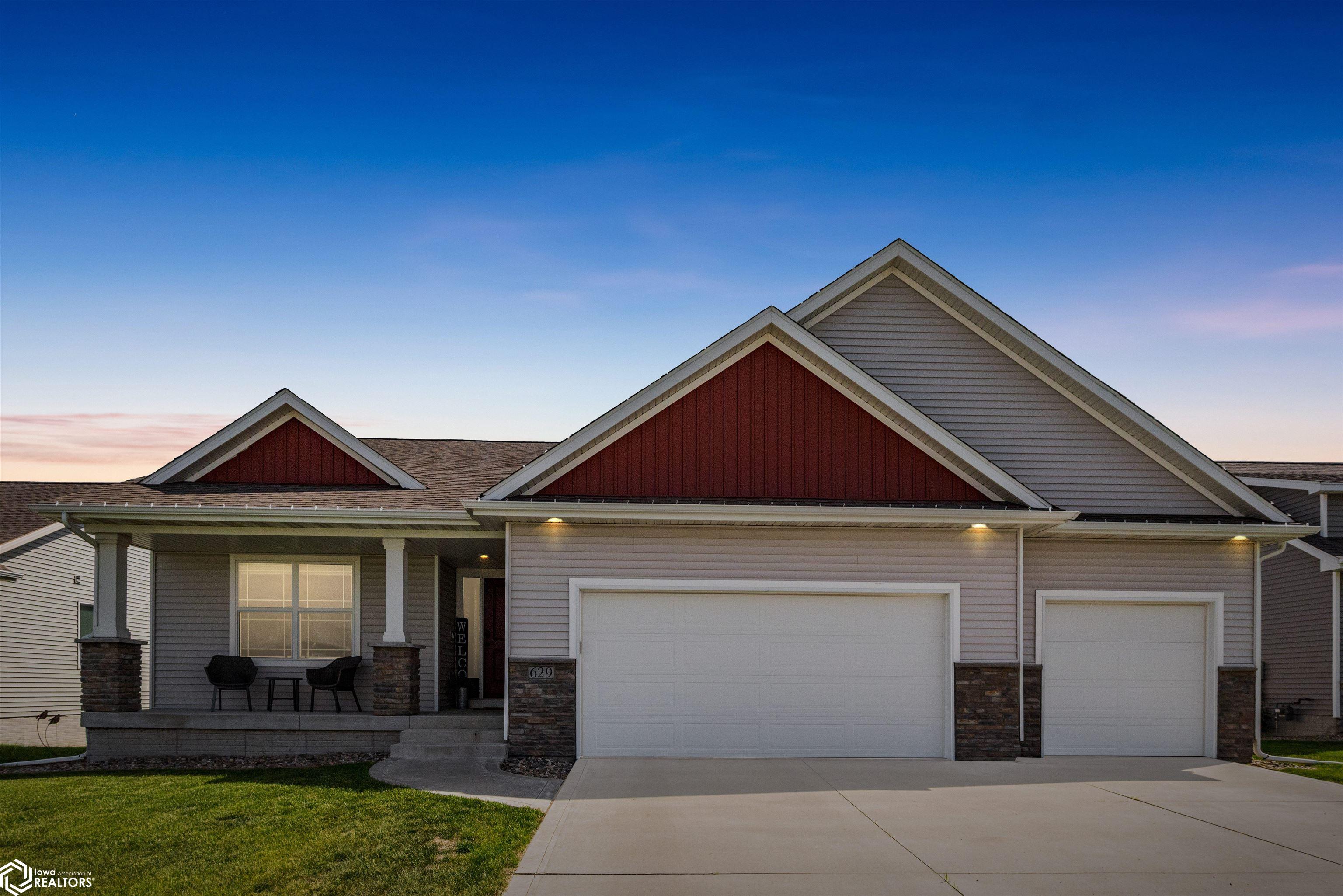 629 Mallard Pointe Drive, Bondurant, Iowa image 1