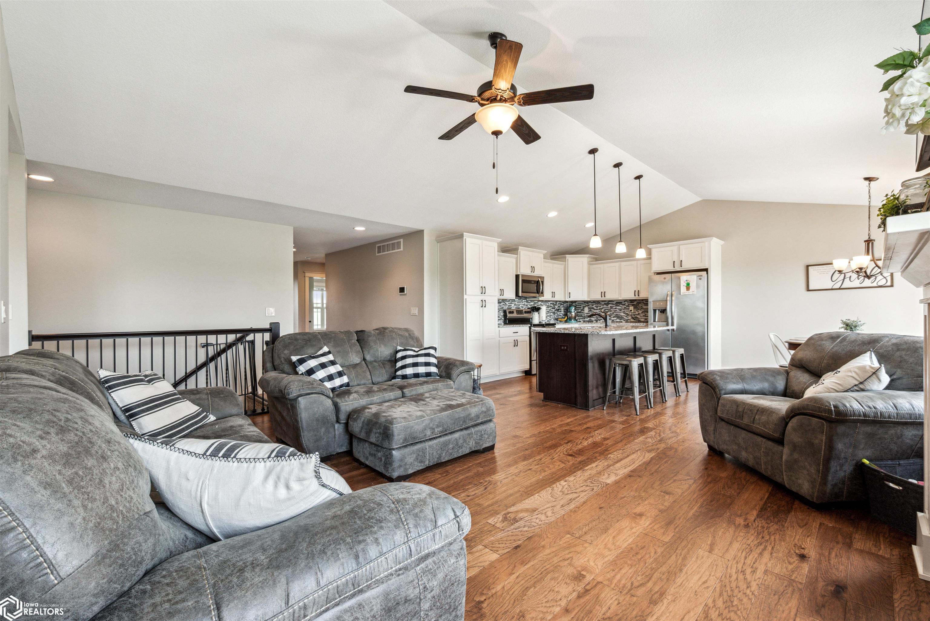 629 Mallard Pointe Drive, Bondurant, Iowa image 20