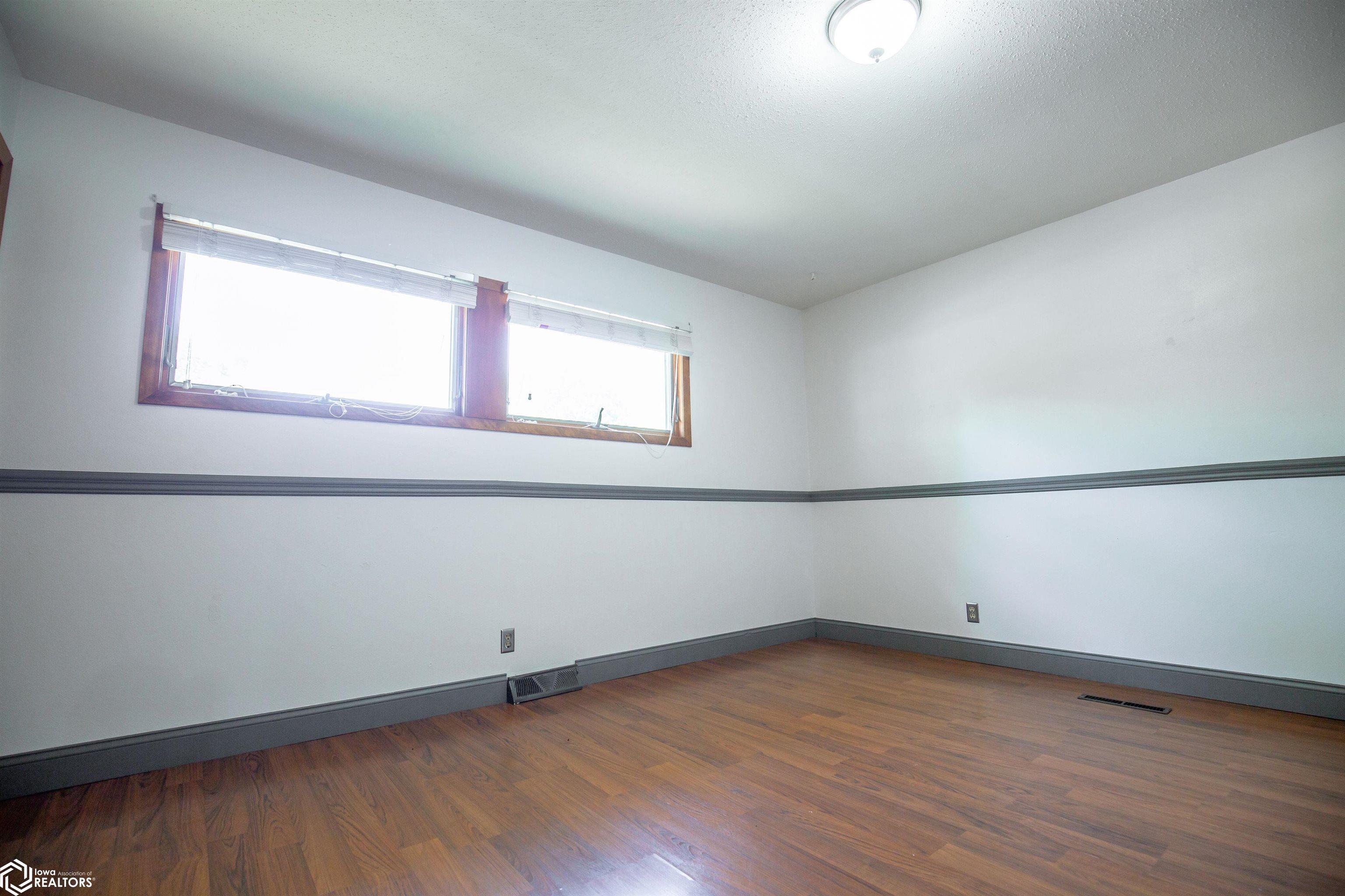 711 E Chubb Street, Algona, Iowa image 11