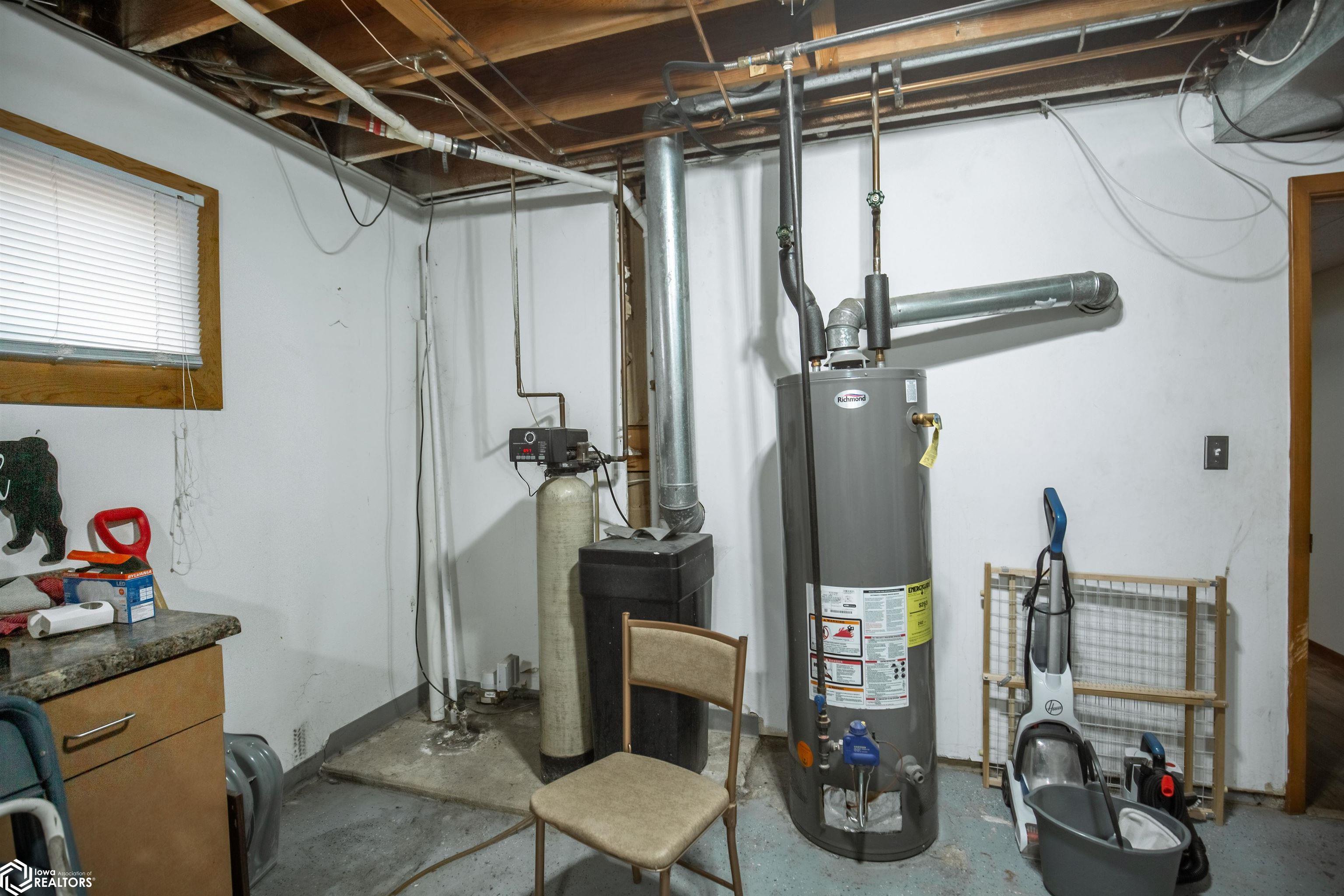711 E Chubb Street, Algona, Iowa image 43