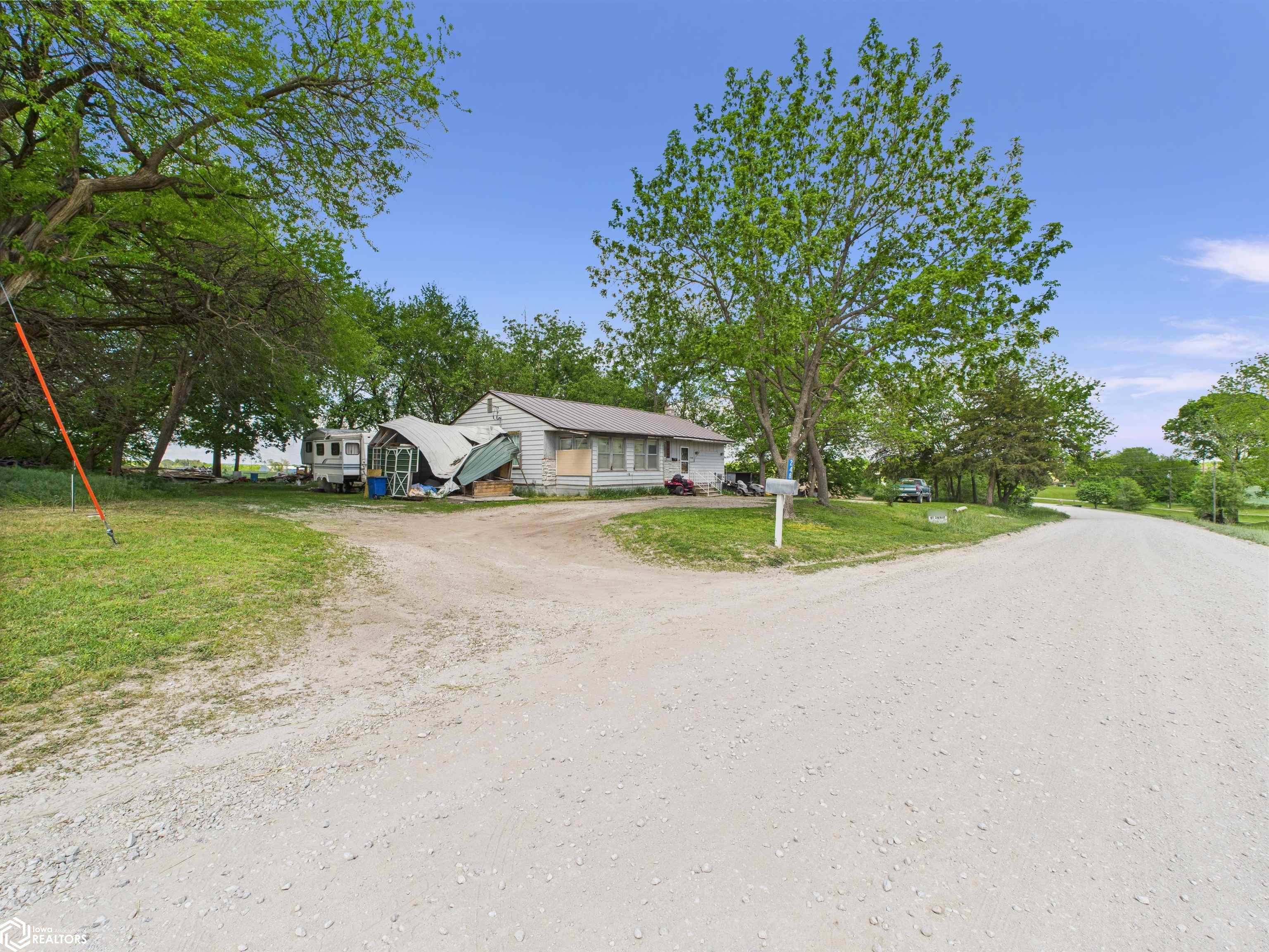 2489 270th, Montrose, Iowa image 4