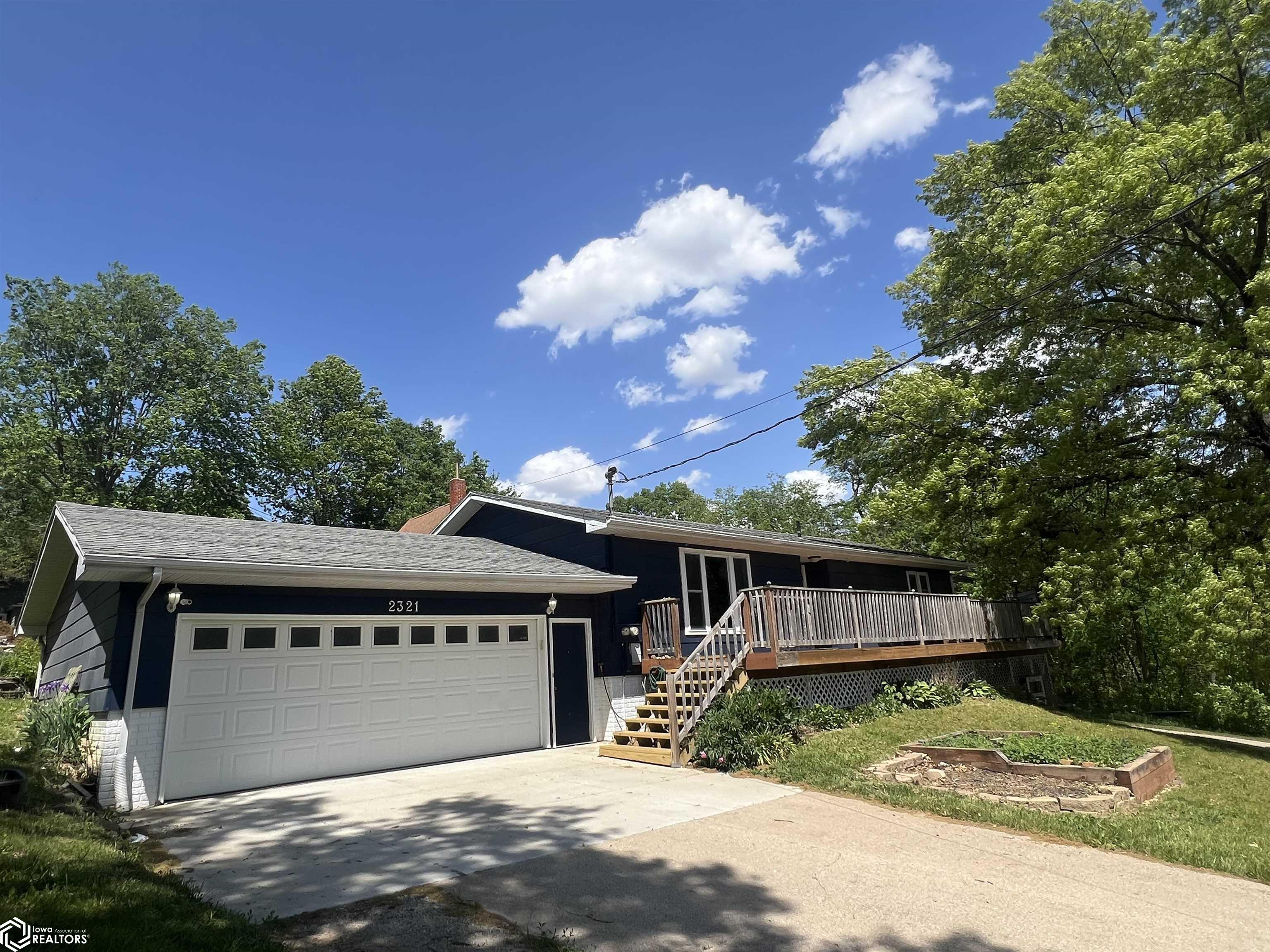 2321 9th Avenue, University Park, Iowa image 1