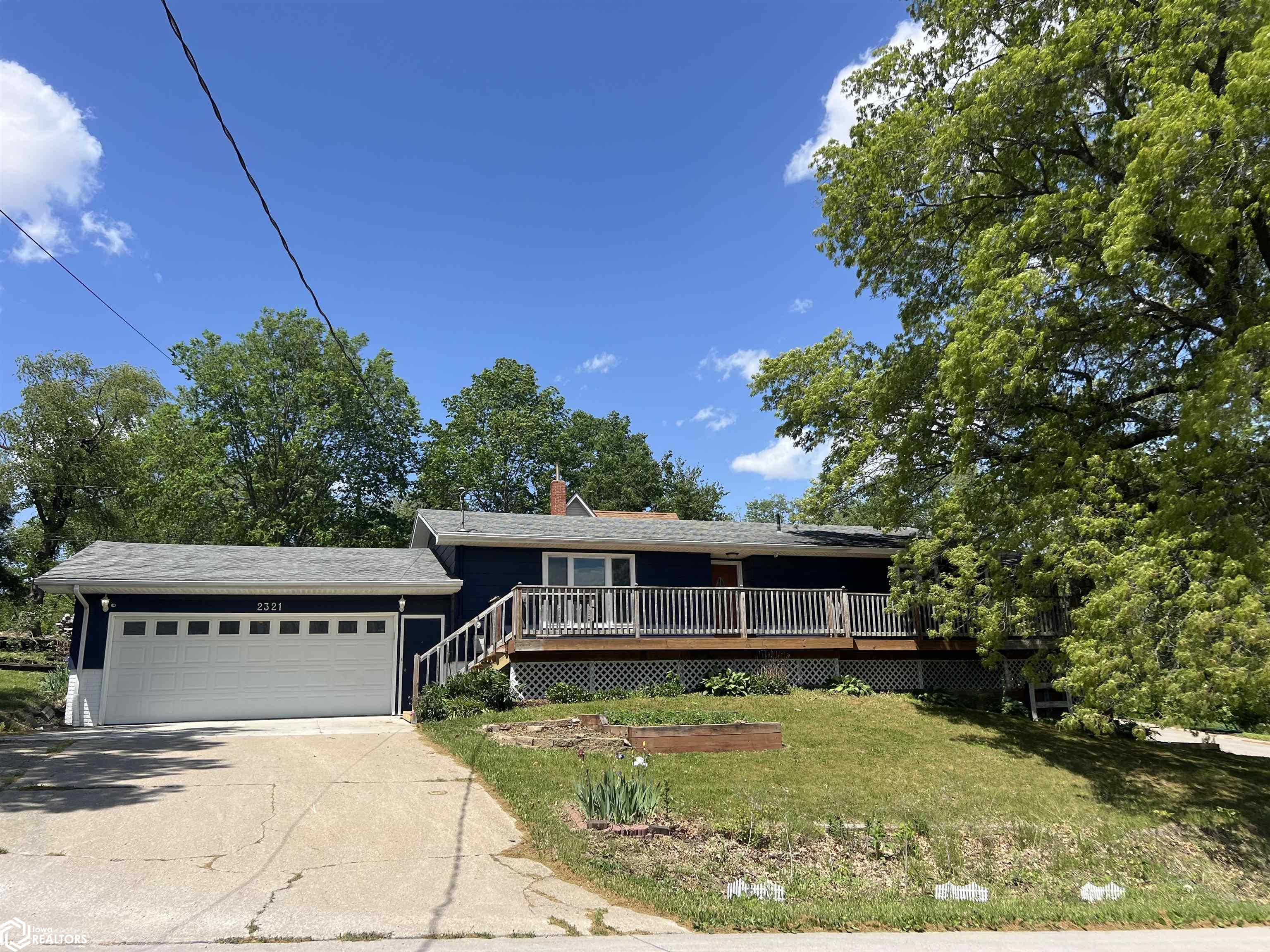 2321 9th Avenue, University Park, Iowa image 3