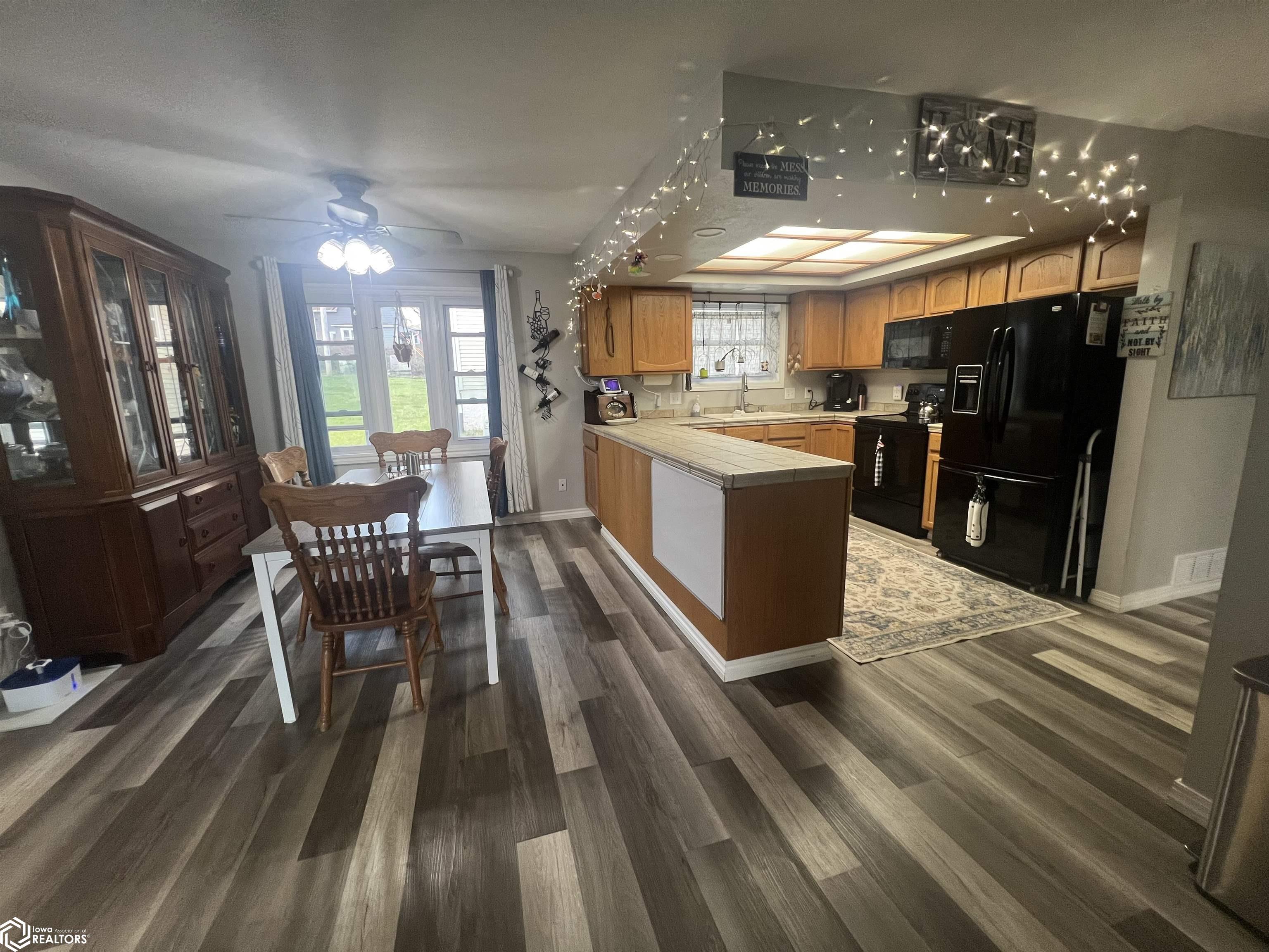 2321 9th Avenue, University Park, Iowa image 10