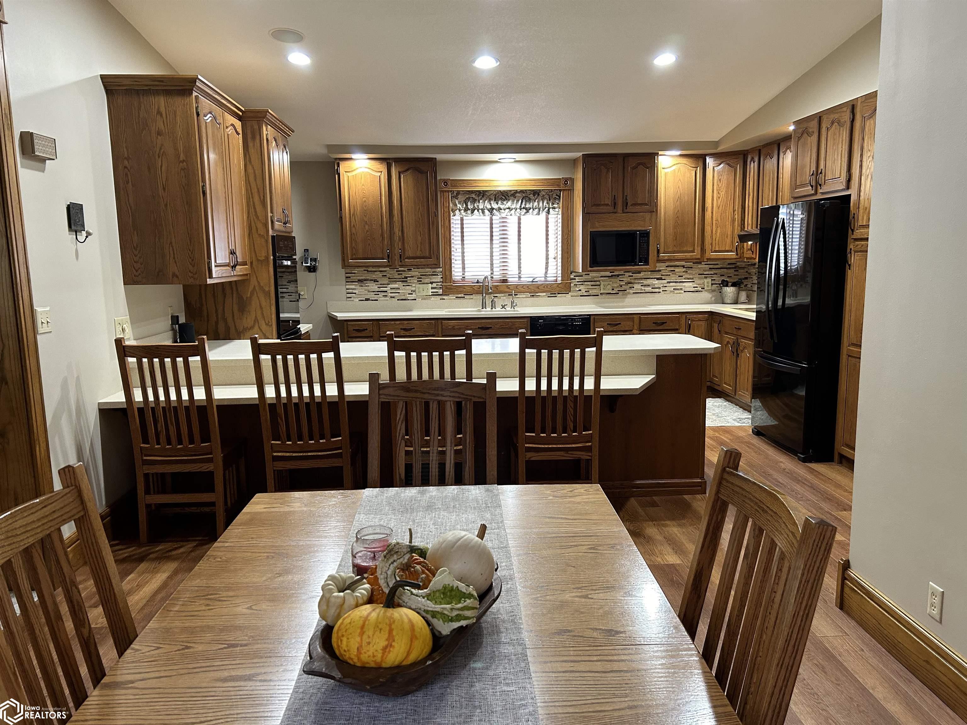 1011 Middle Street, Mediapolis, Iowa image 7