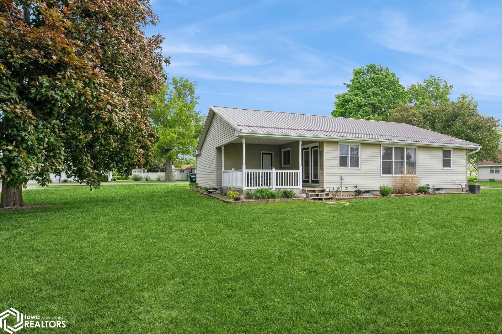 110 Sunnyside Drive, Montezuma, Iowa image 32