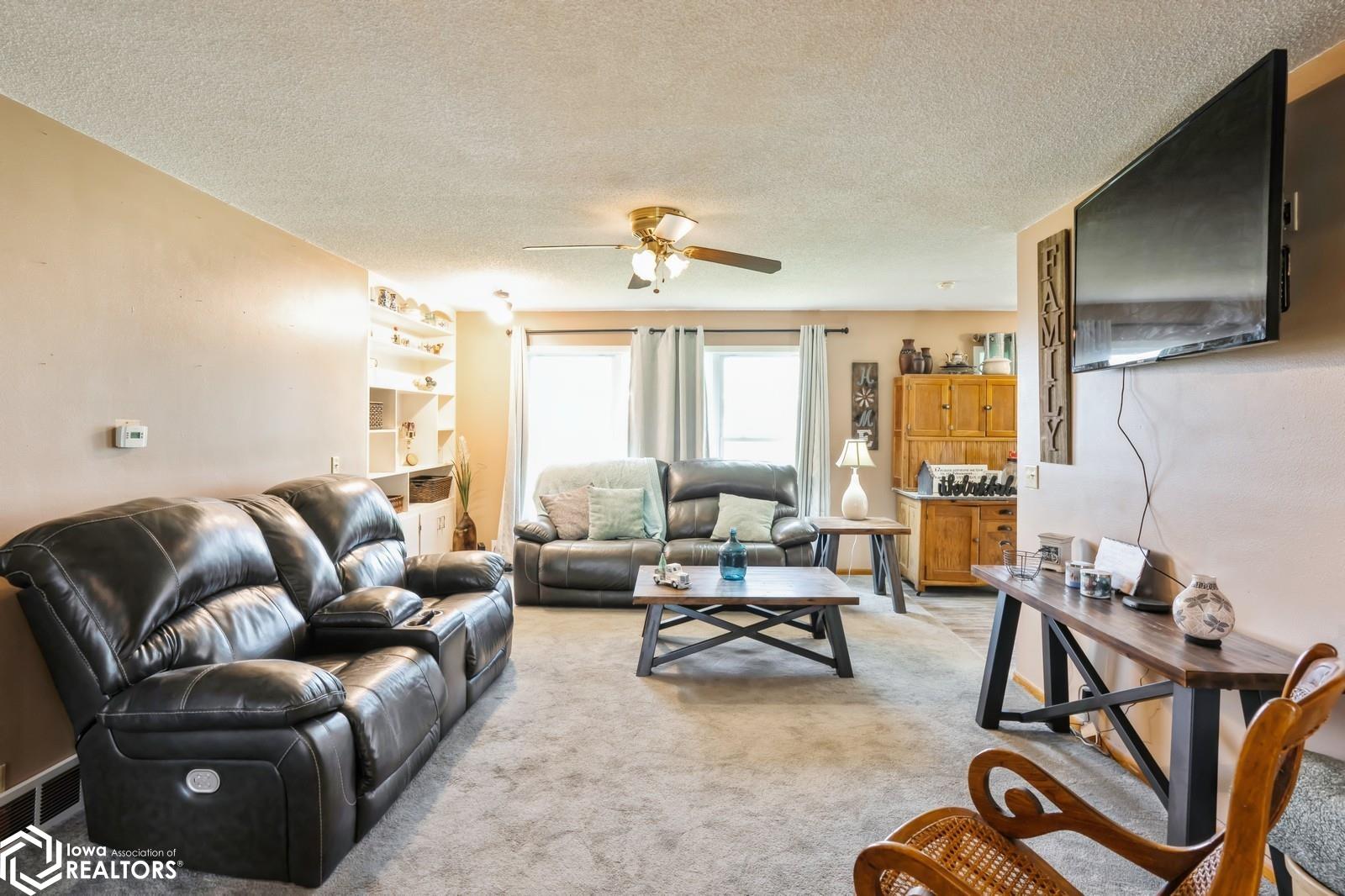 110 Sunnyside Drive, Montezuma, Iowa image 7
