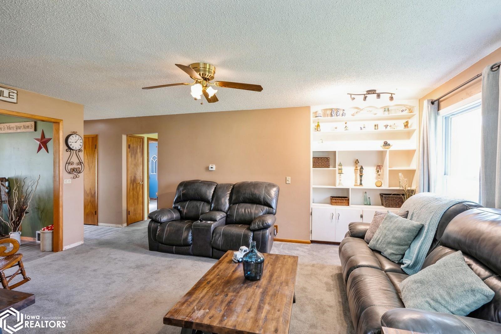 110 Sunnyside Drive, Montezuma, Iowa image 8