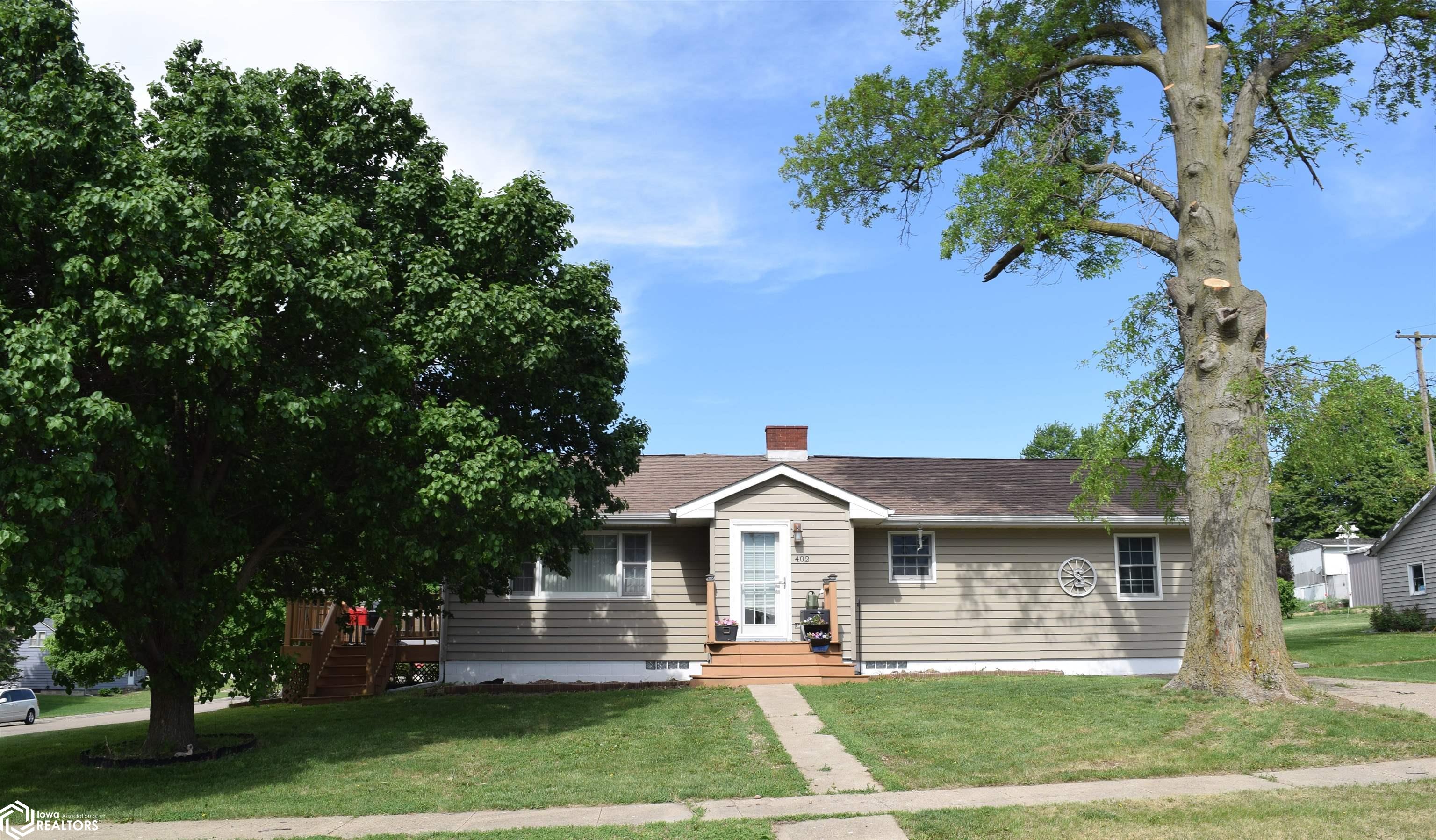 402 3rd Street, Portsmouth, Iowa image 2