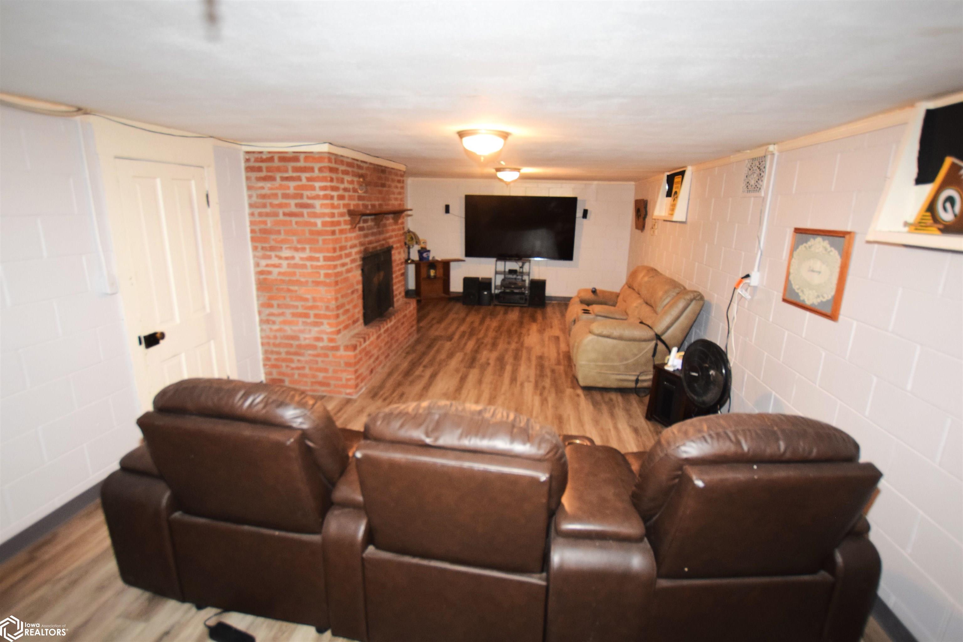 402 3rd Street, Portsmouth, Iowa image 29