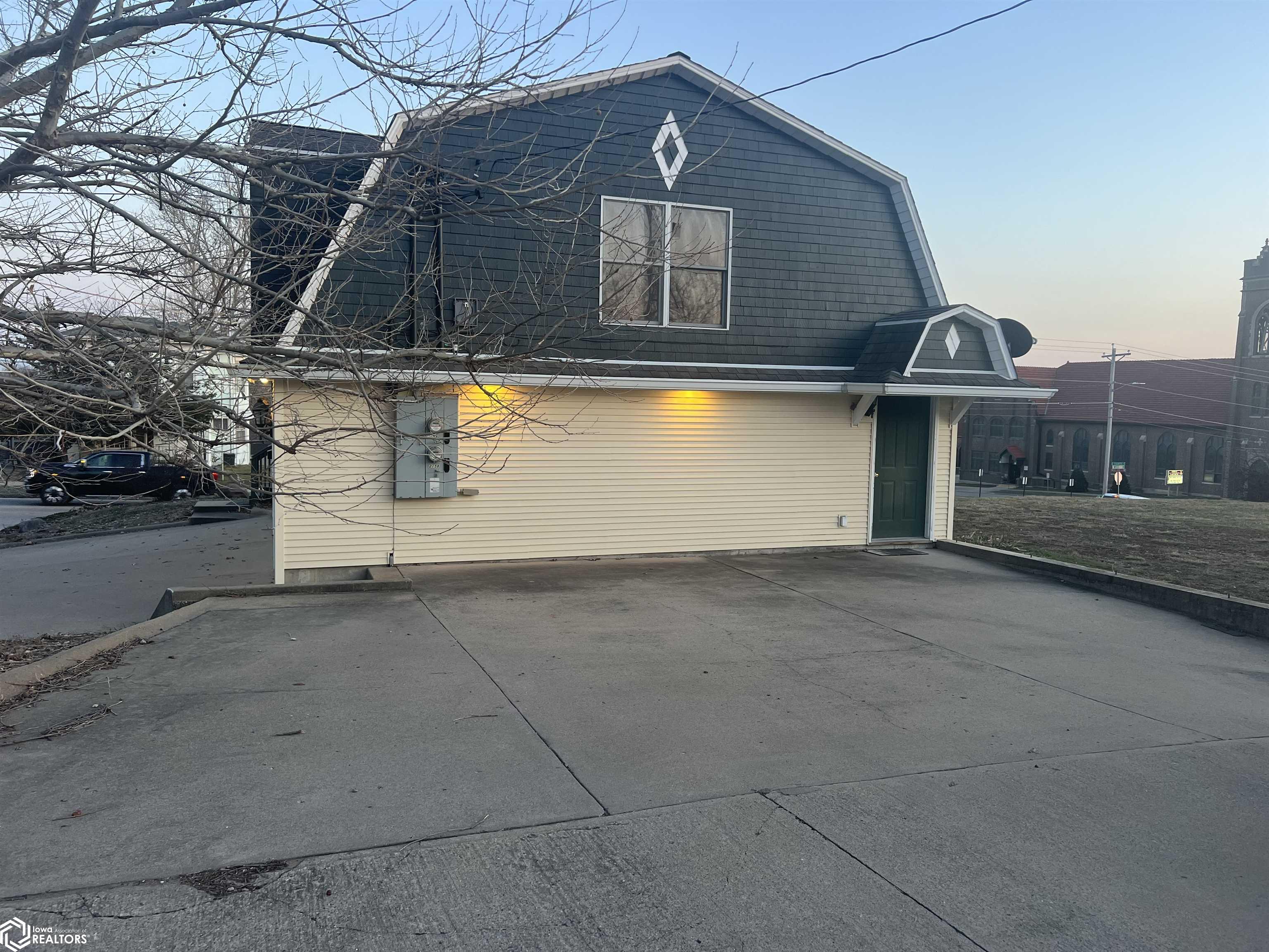 215 N Jefferson Street, Ottumwa, Iowa image 27